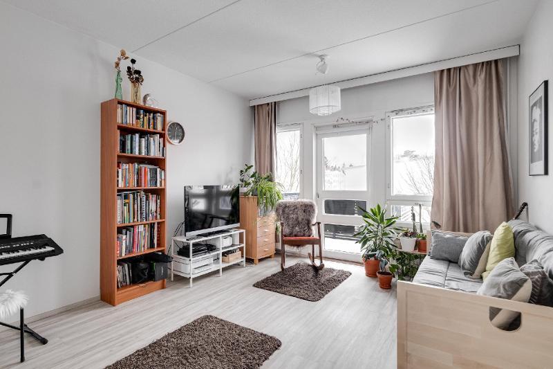 Klaavunpolku 2, Puotila, Helsinki