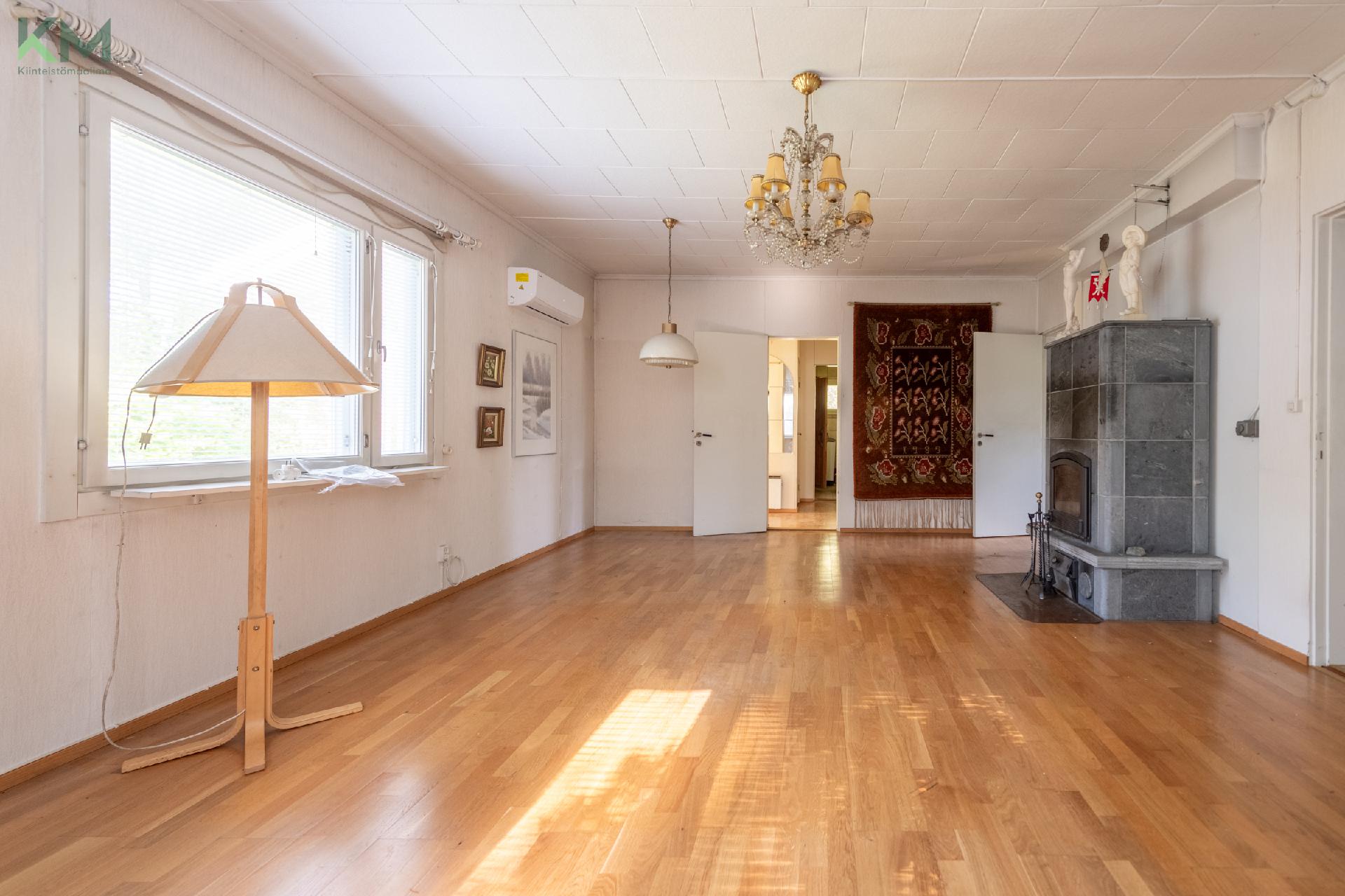 Museotie 11, Keskusta, Kurikka