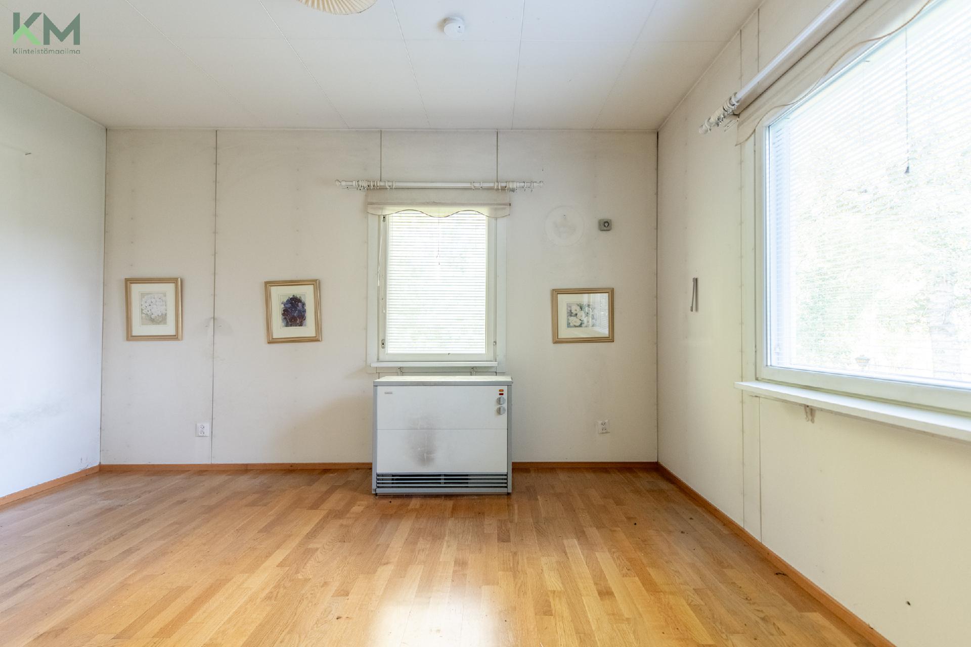 Museotie 11, Keskusta, Kurikka