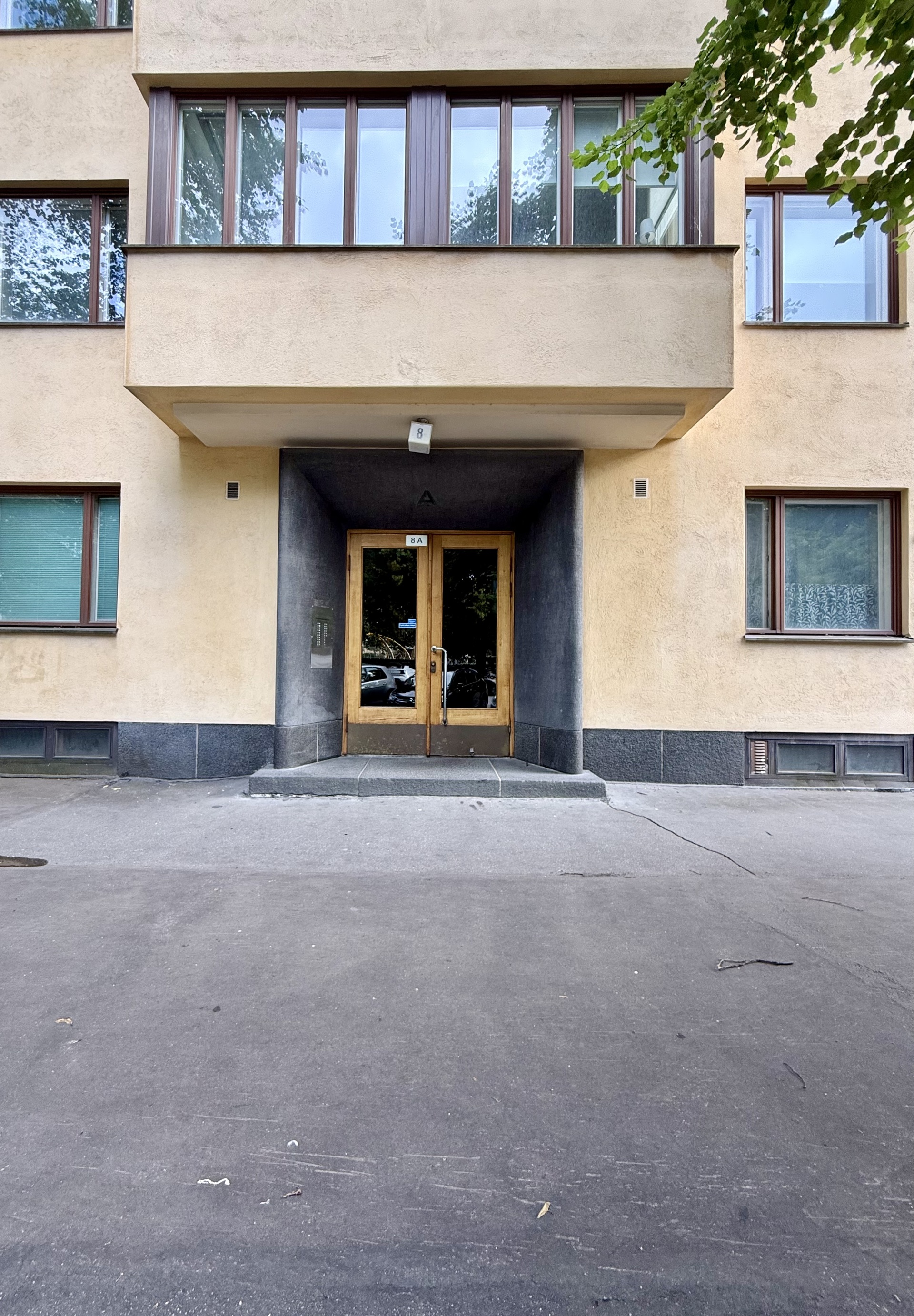 Linnankoskenkatu 8, Taka-Töölö, Helsinki