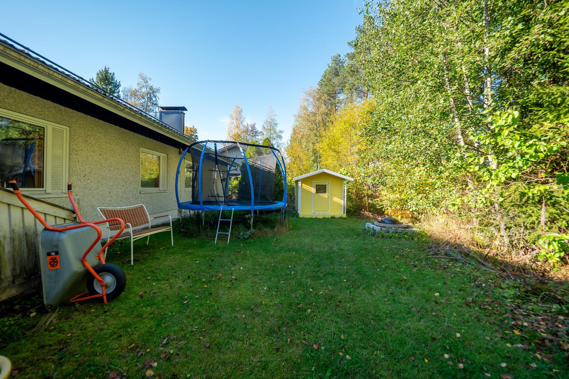 Ellintie 17, Knuutilankangas, Oulu