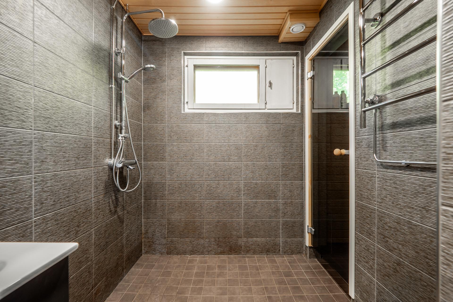 Ellintie 17, Knuutilankangas, Oulu