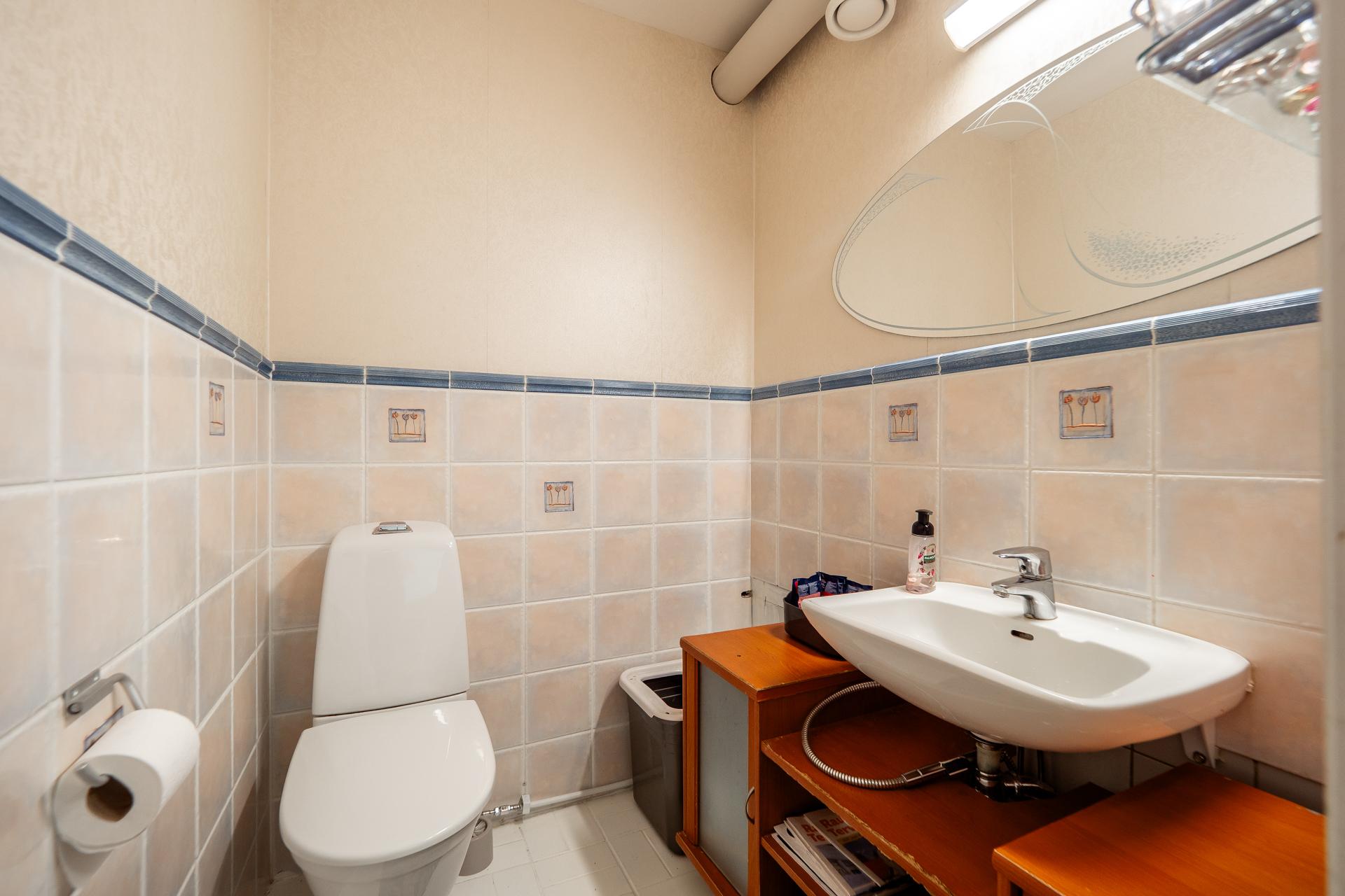 Ellintie 17, Knuutilankangas, Oulu