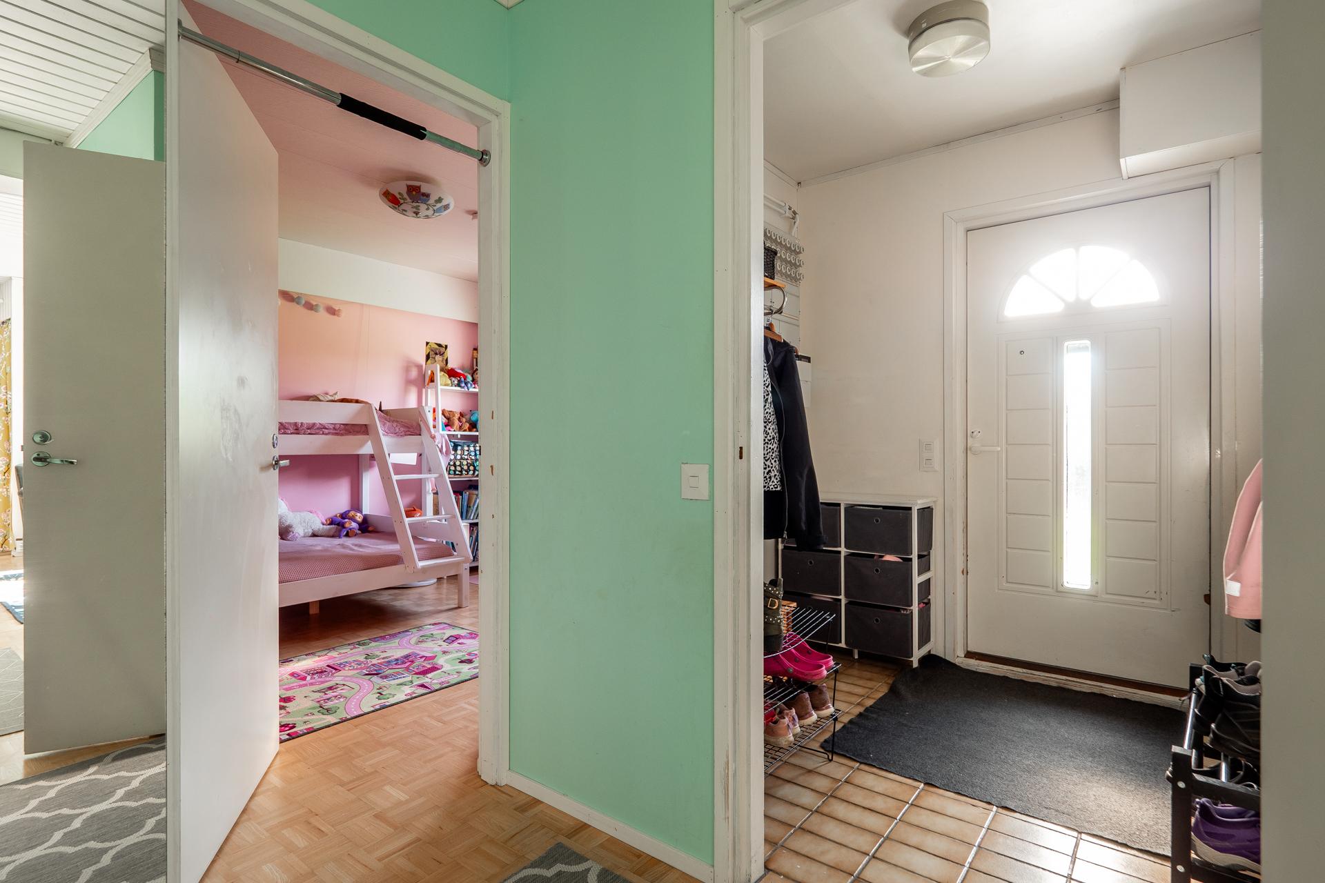 Ellintie 17, Knuutilankangas, Oulu