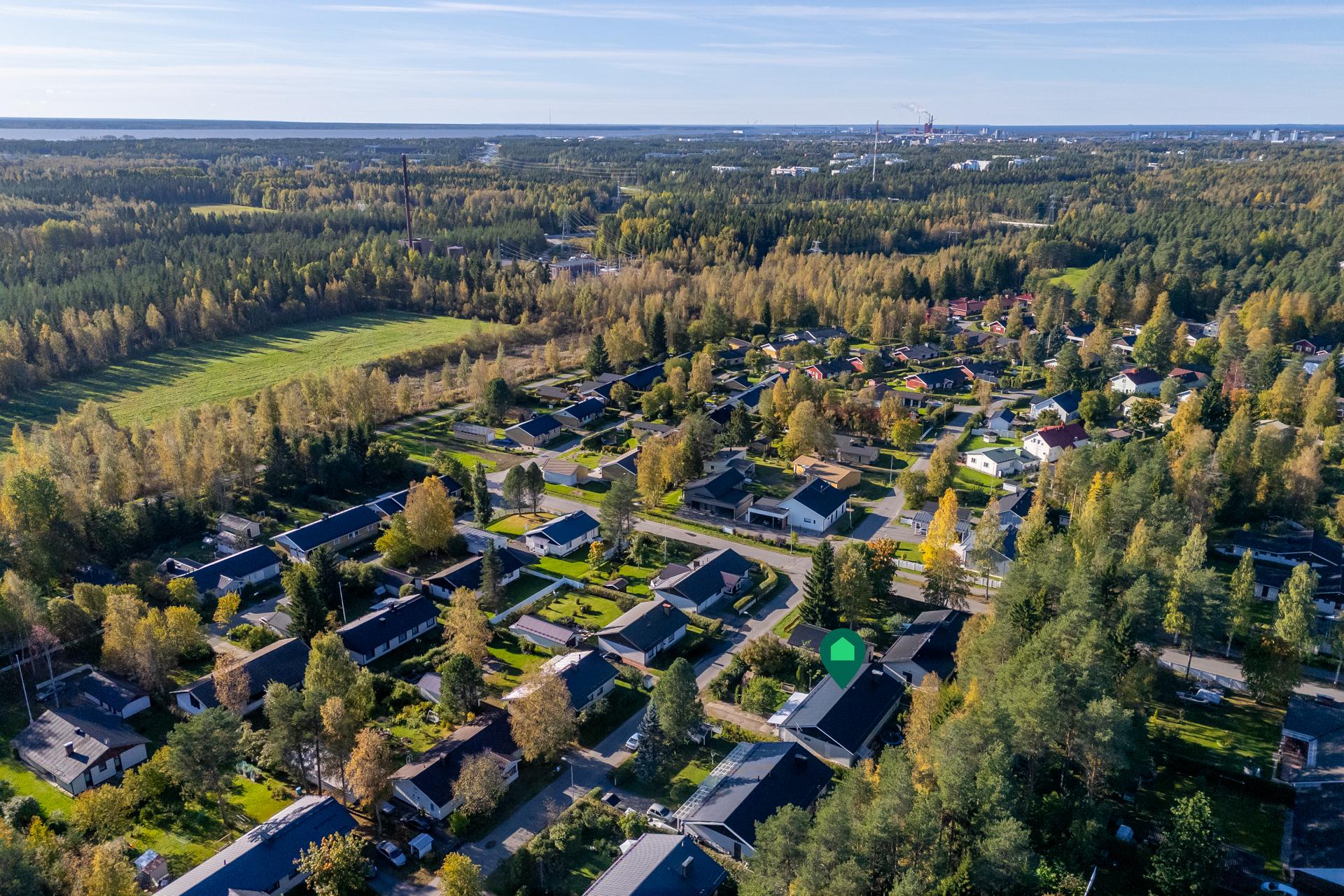 Ellintie 17, Knuutilankangas, Oulu