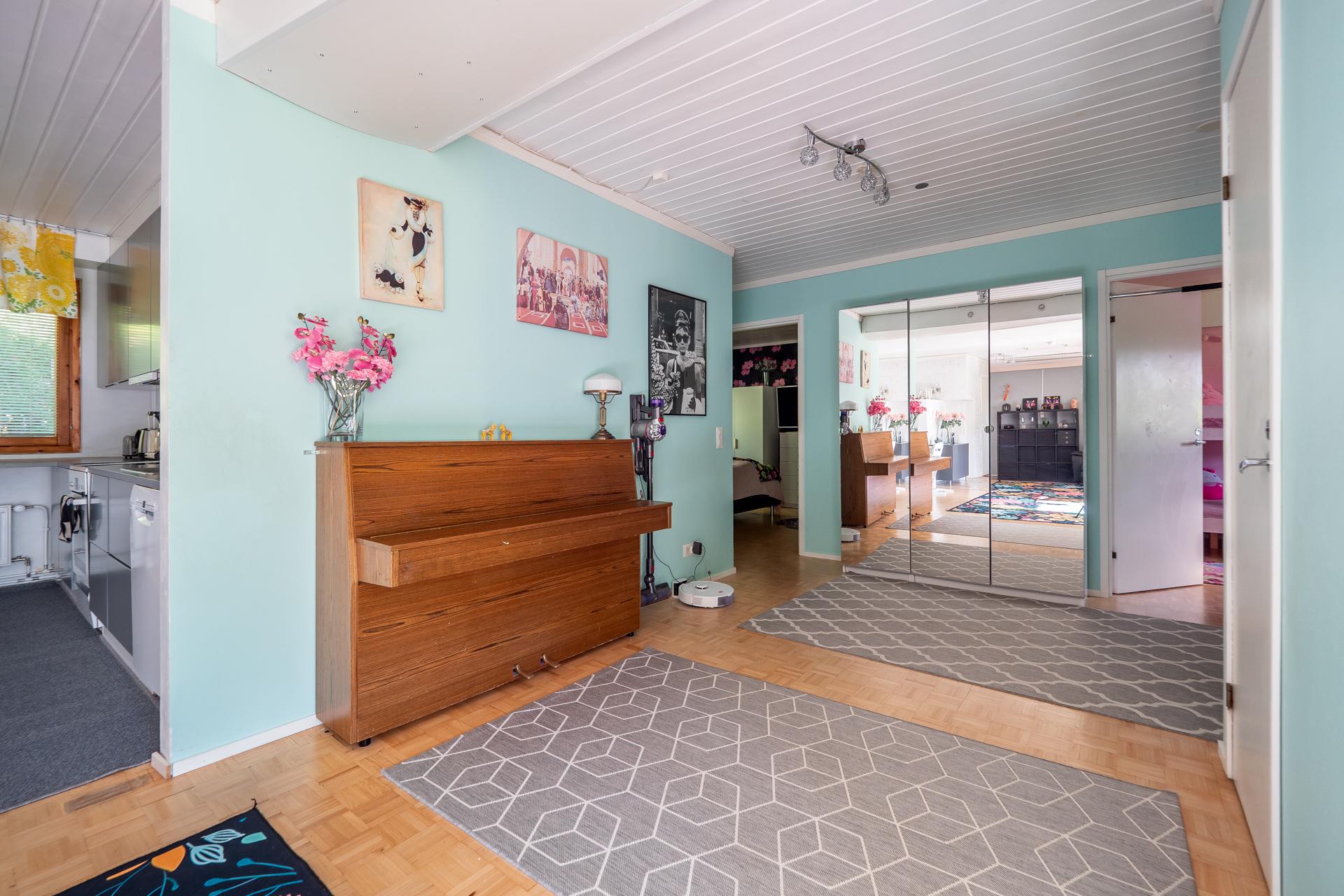 Ellintie 17, Knuutilankangas, Oulu