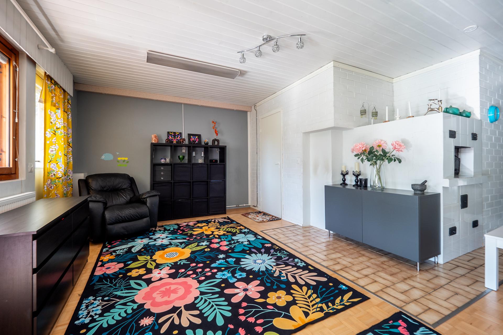 Ellintie 17, Knuutilankangas, Oulu