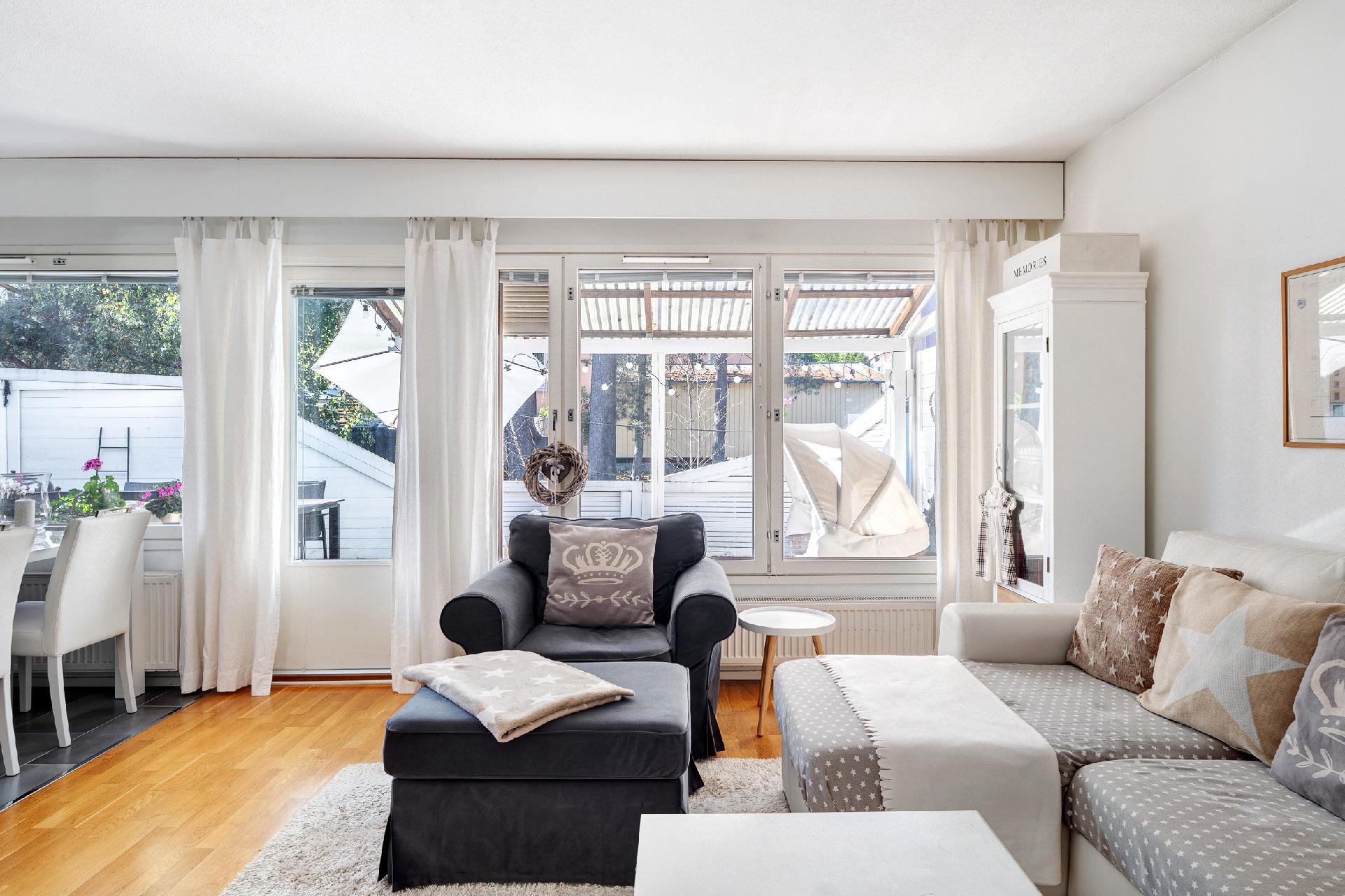 Nygrannaksentie 1, Mankkaa, Espoo