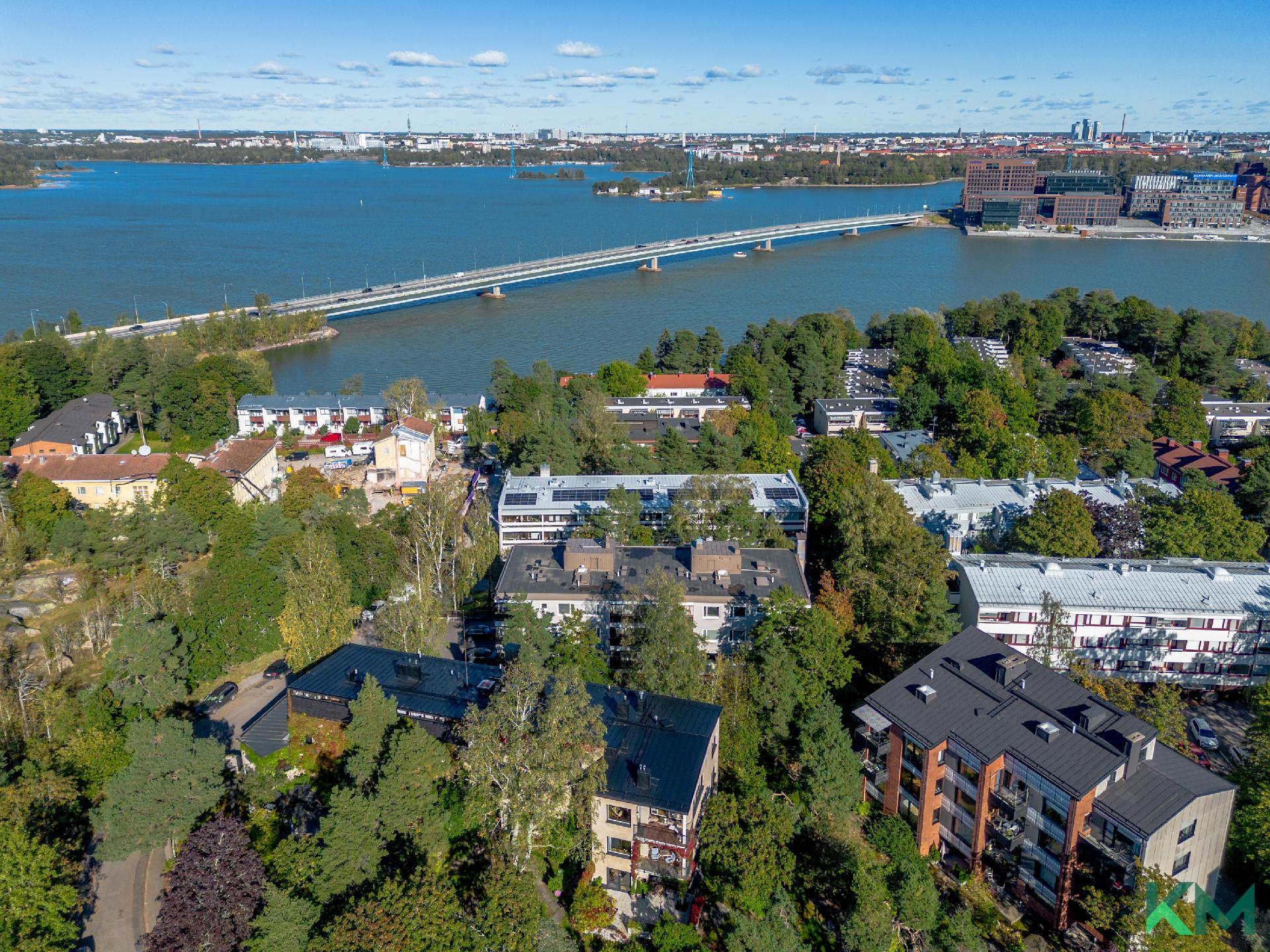 Koillisväylä 15, Lauttasaari, Helsinki