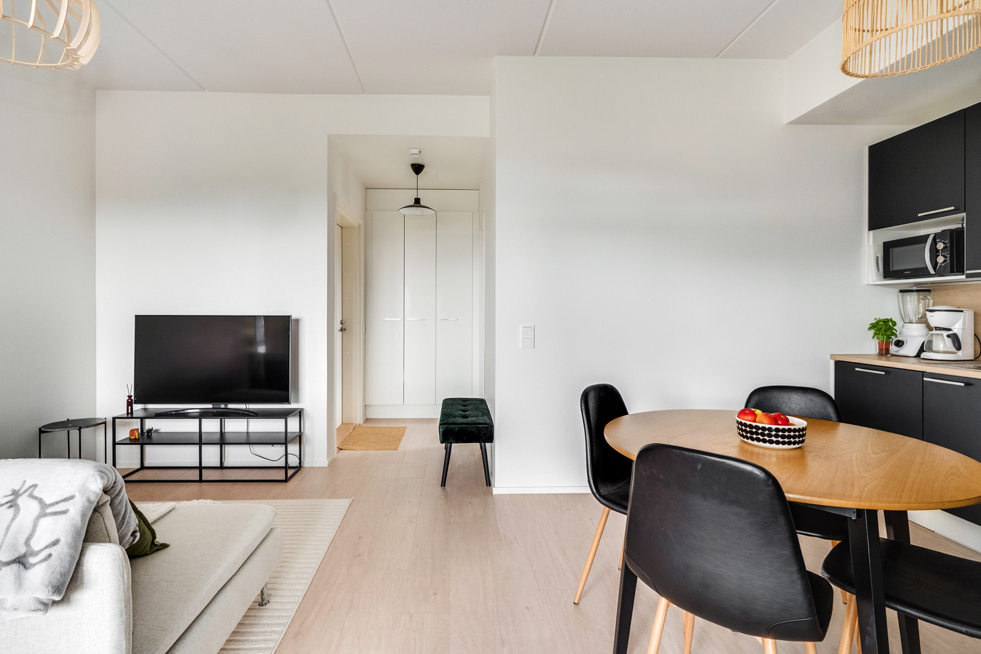 Mustanlahdenkatu 21, Keskusta, Tampere