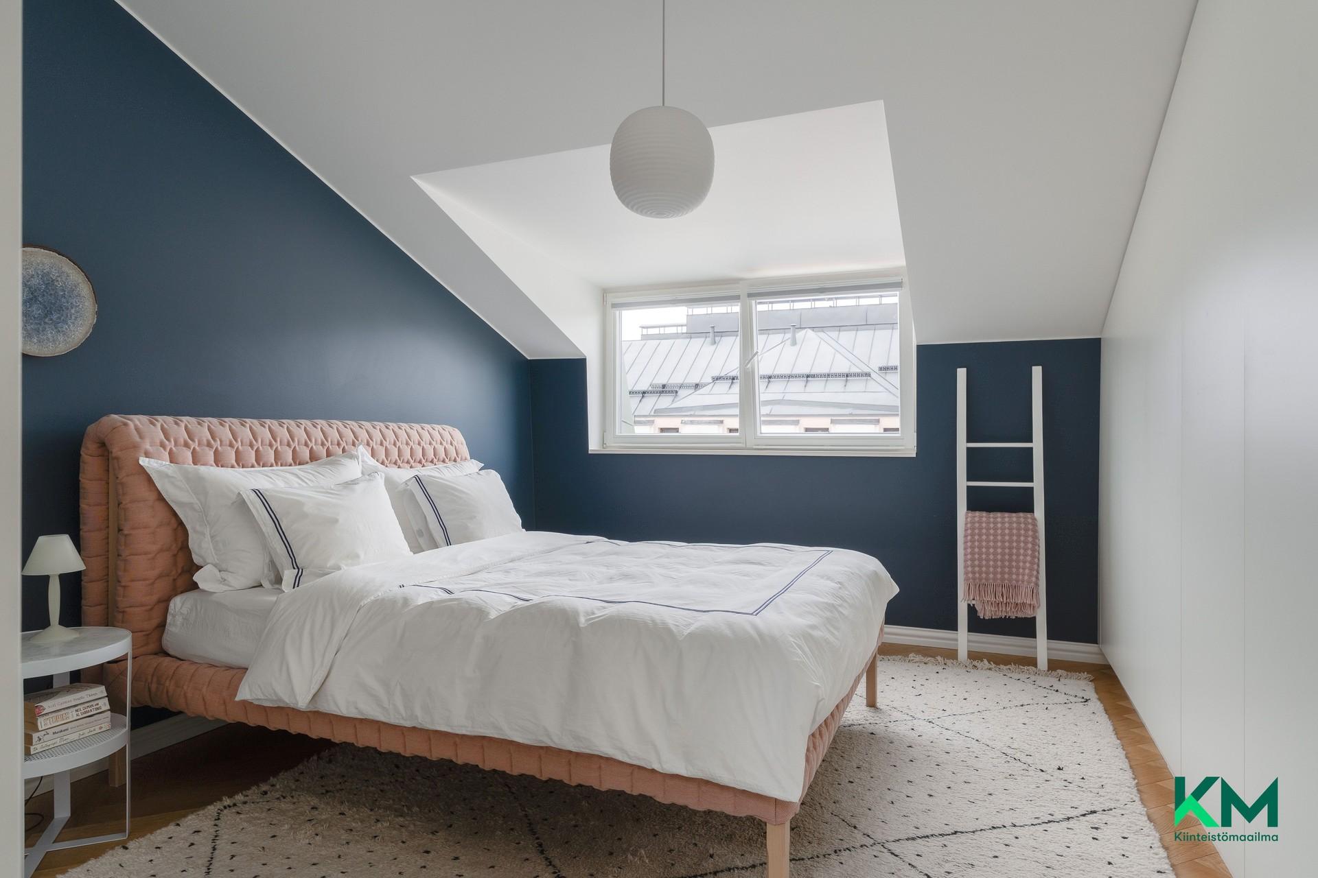 Laivanvarustajankatu 4, Ullanlinna, Helsinki