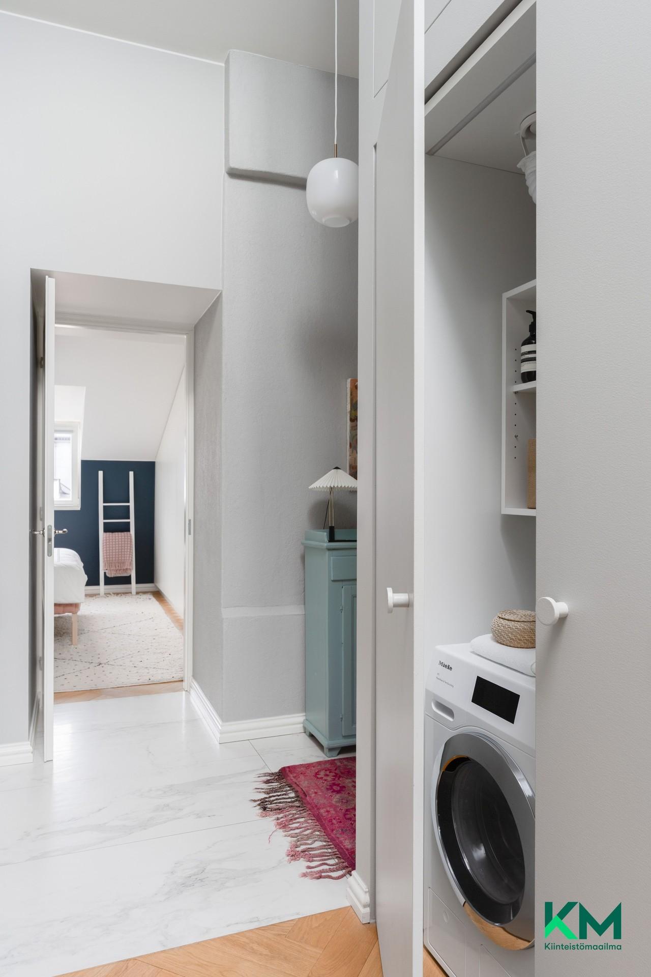 Laivanvarustajankatu 4, Ullanlinna, Helsinki