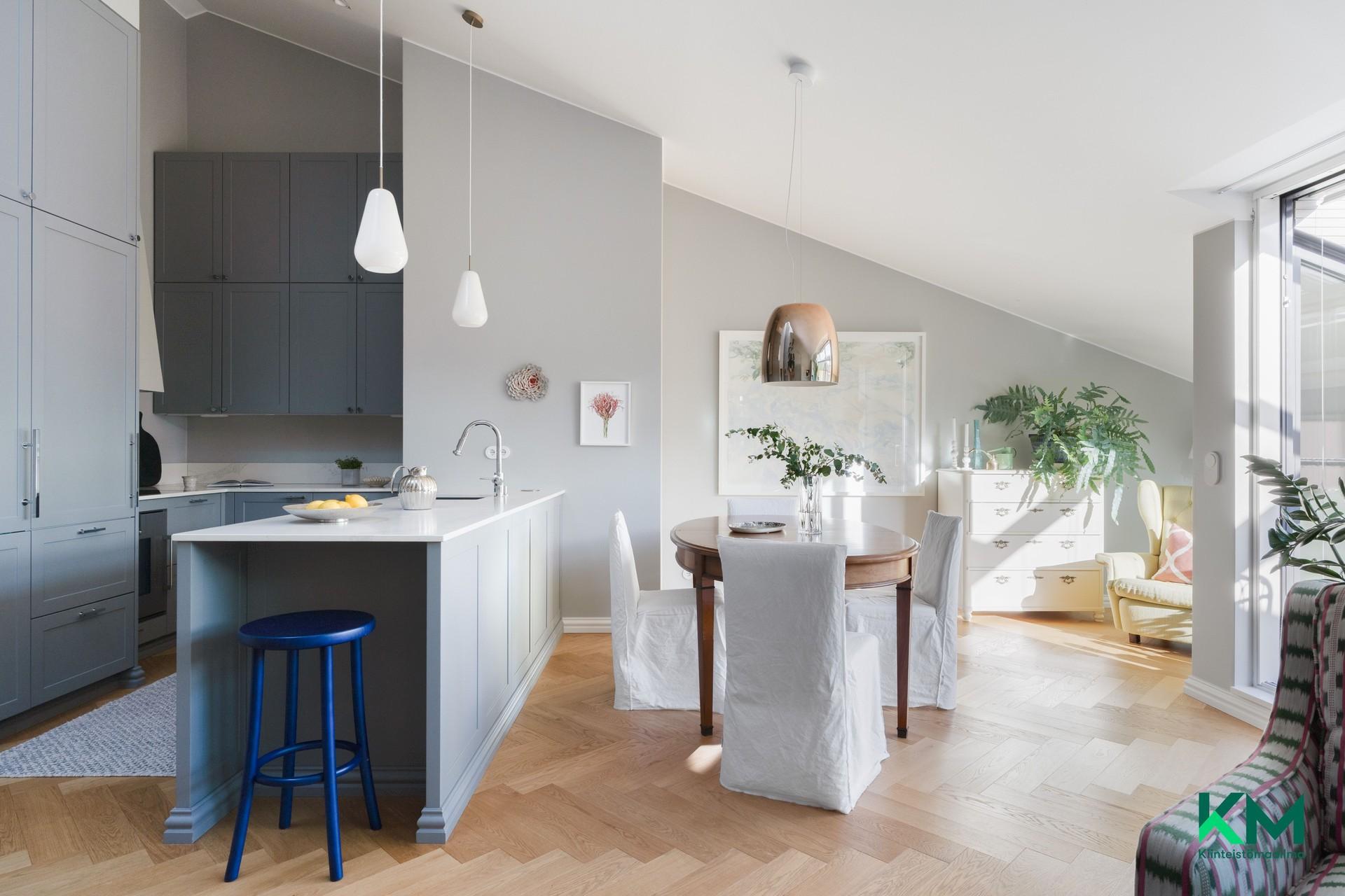 Laivanvarustajankatu 4, Ullanlinna, Helsinki