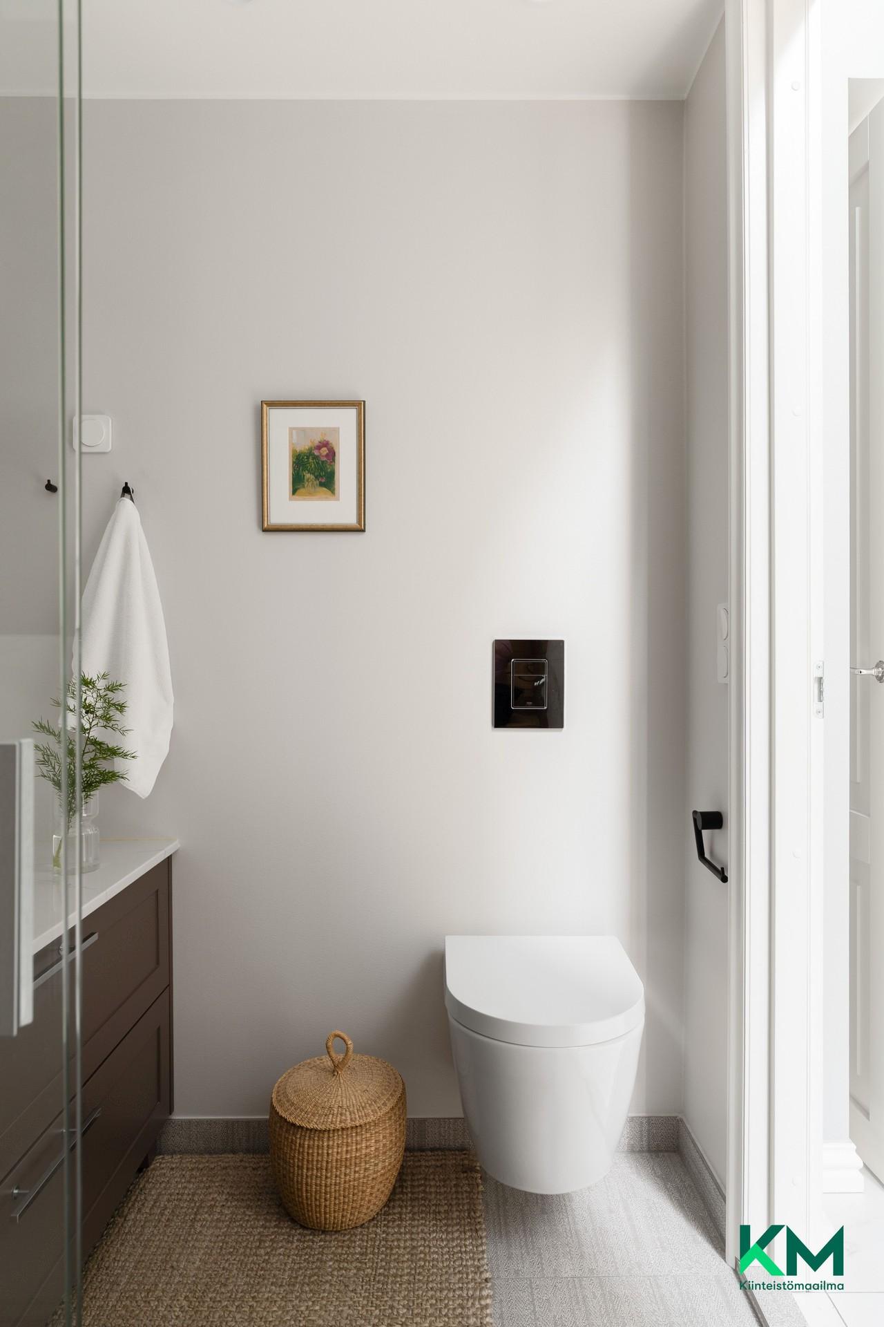 Laivanvarustajankatu 4, Ullanlinna, Helsinki