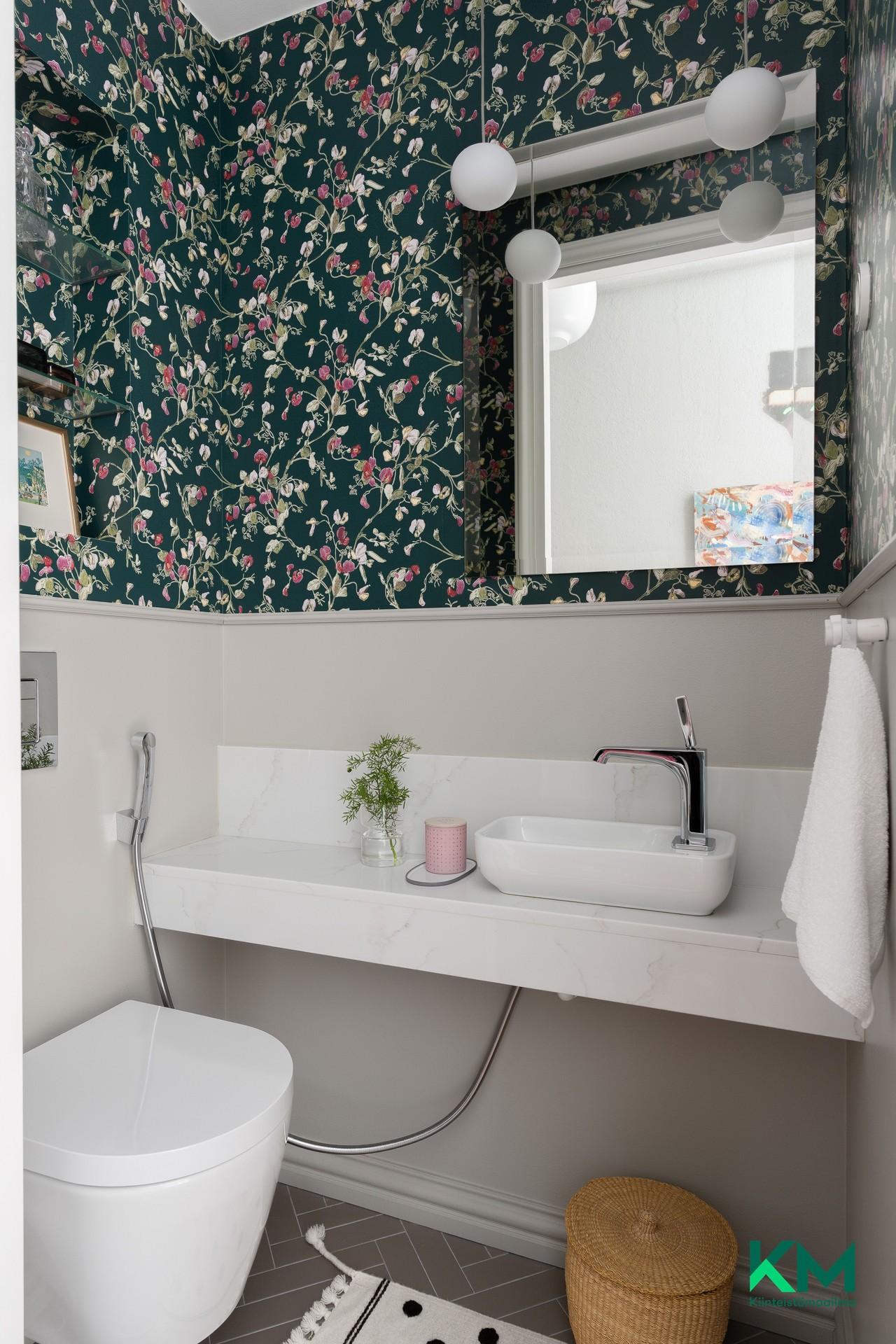 Laivanvarustajankatu 4, Ullanlinna, Helsinki