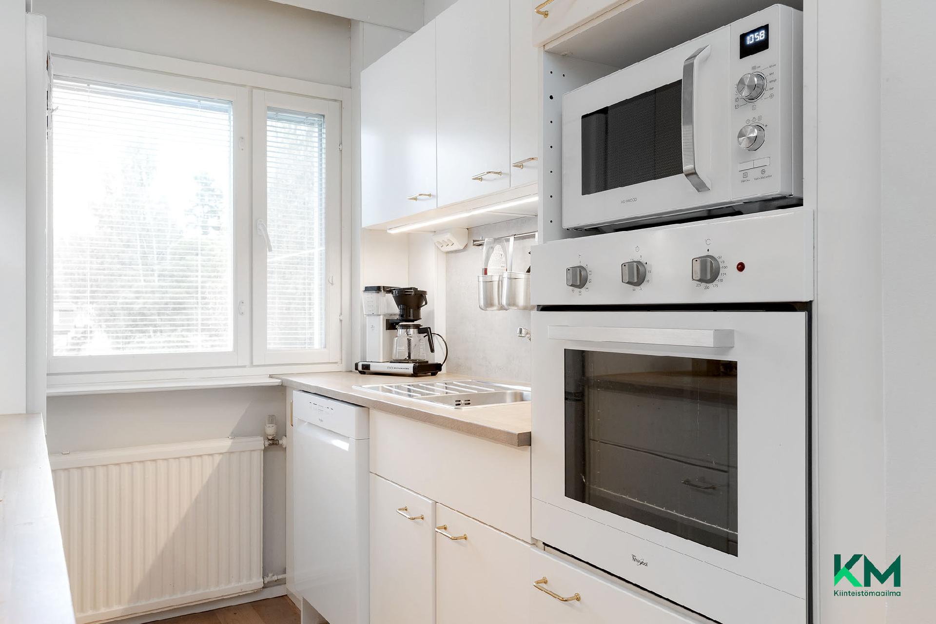 Liutuntie 13, Liuttu, Kangasala