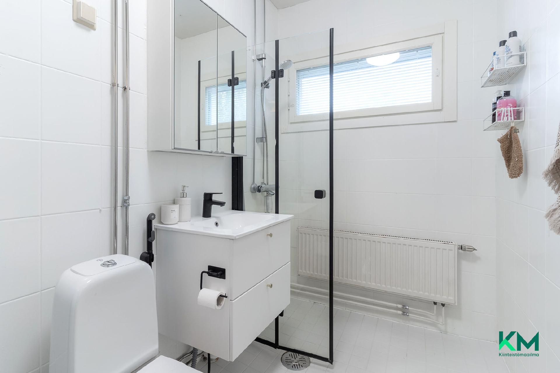 Liutuntie 13, Liuttu, Kangasala