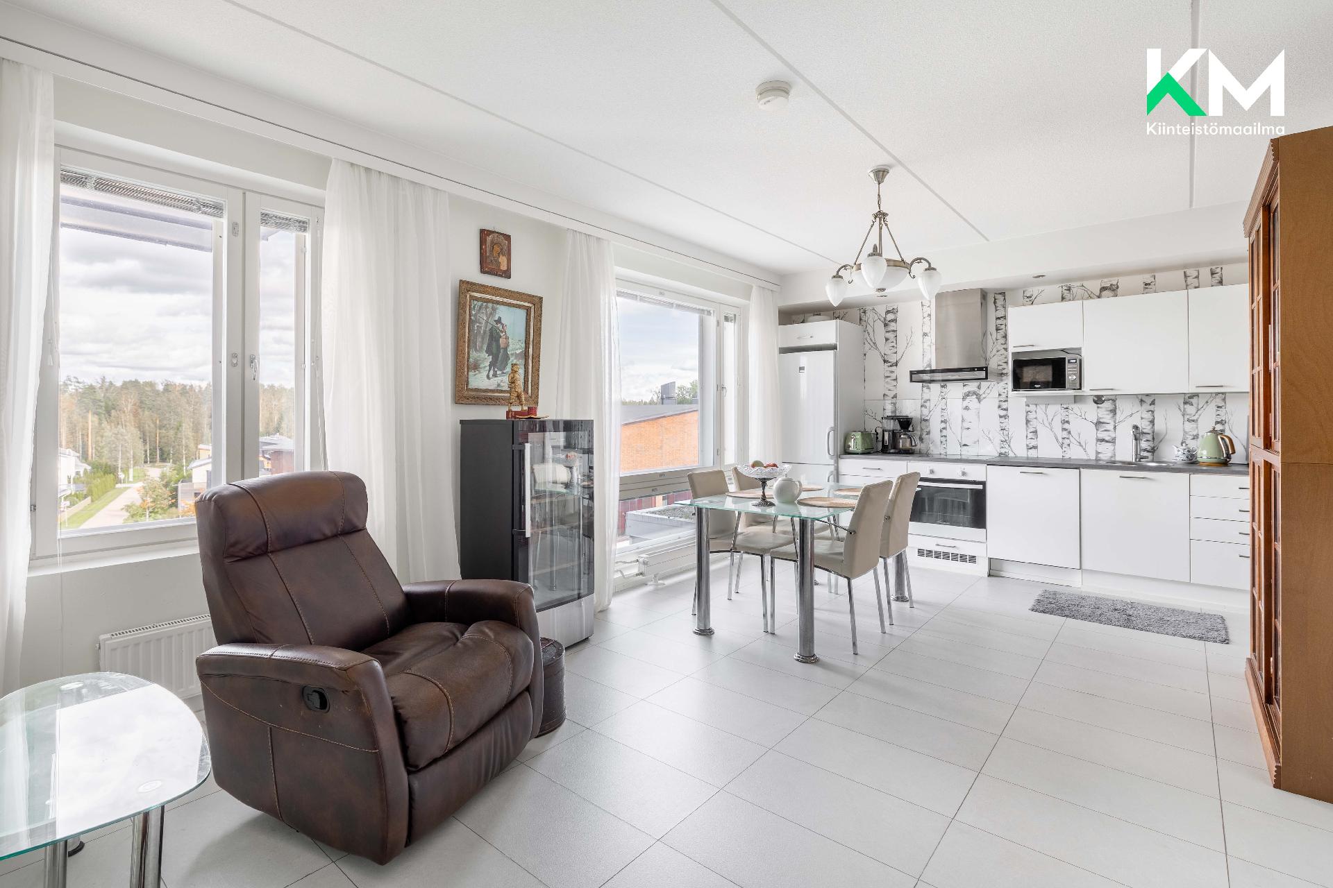 Rubiinikehä 33, Kivistö, Vantaa