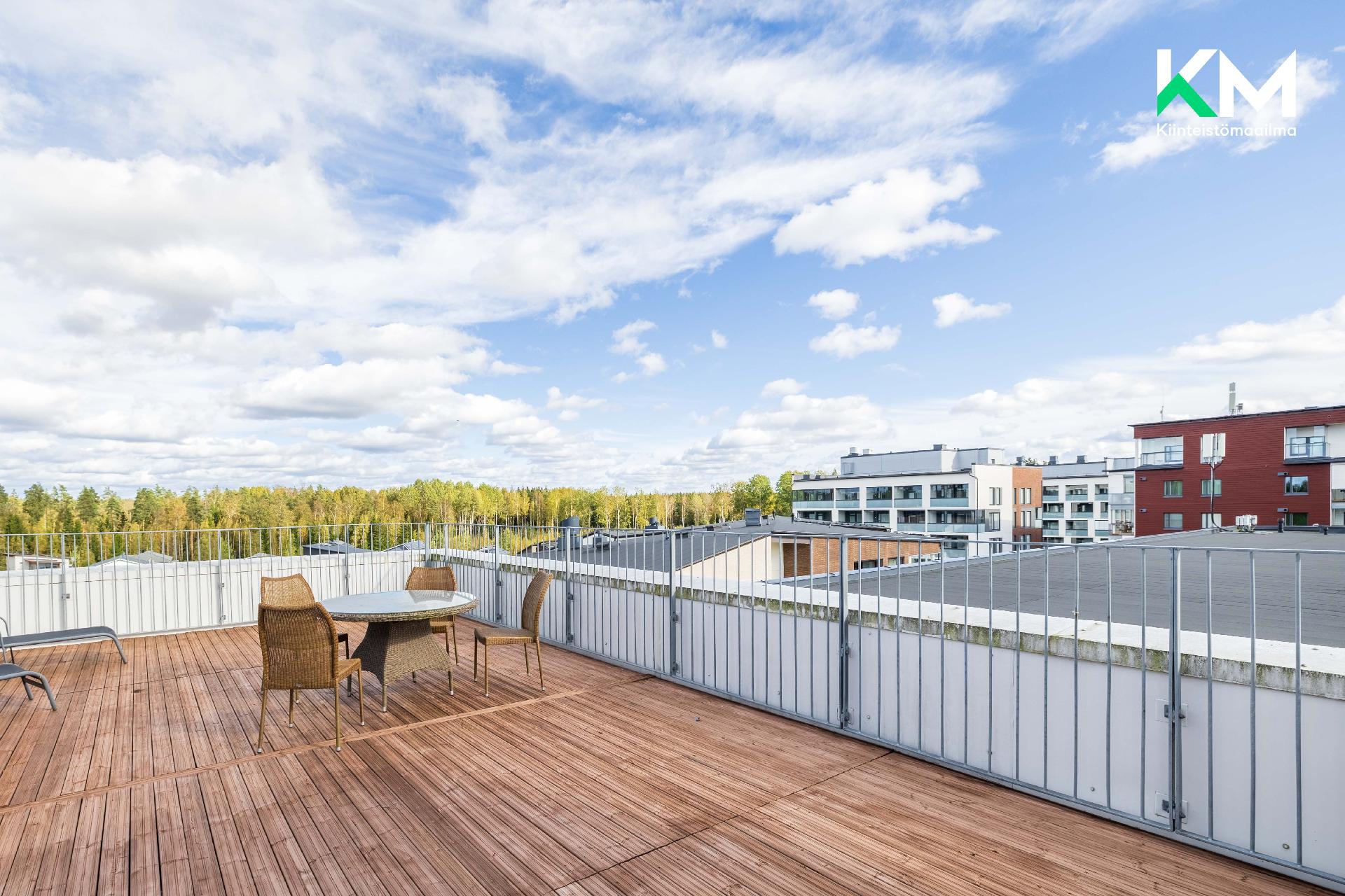 Rubiinikehä 33, Kivistö, Vantaa