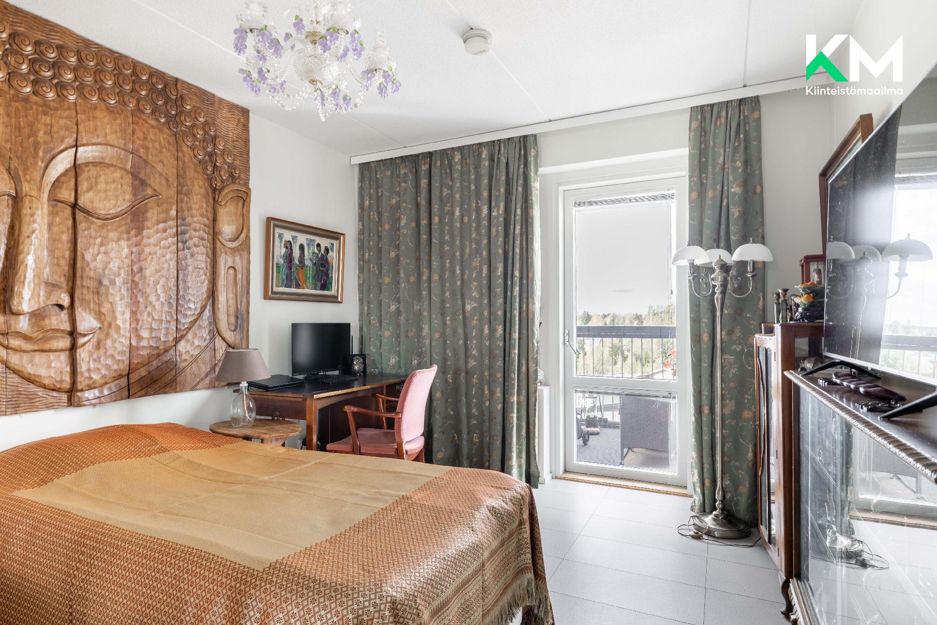 Rubiinikehä 33, Kivistö, Vantaa