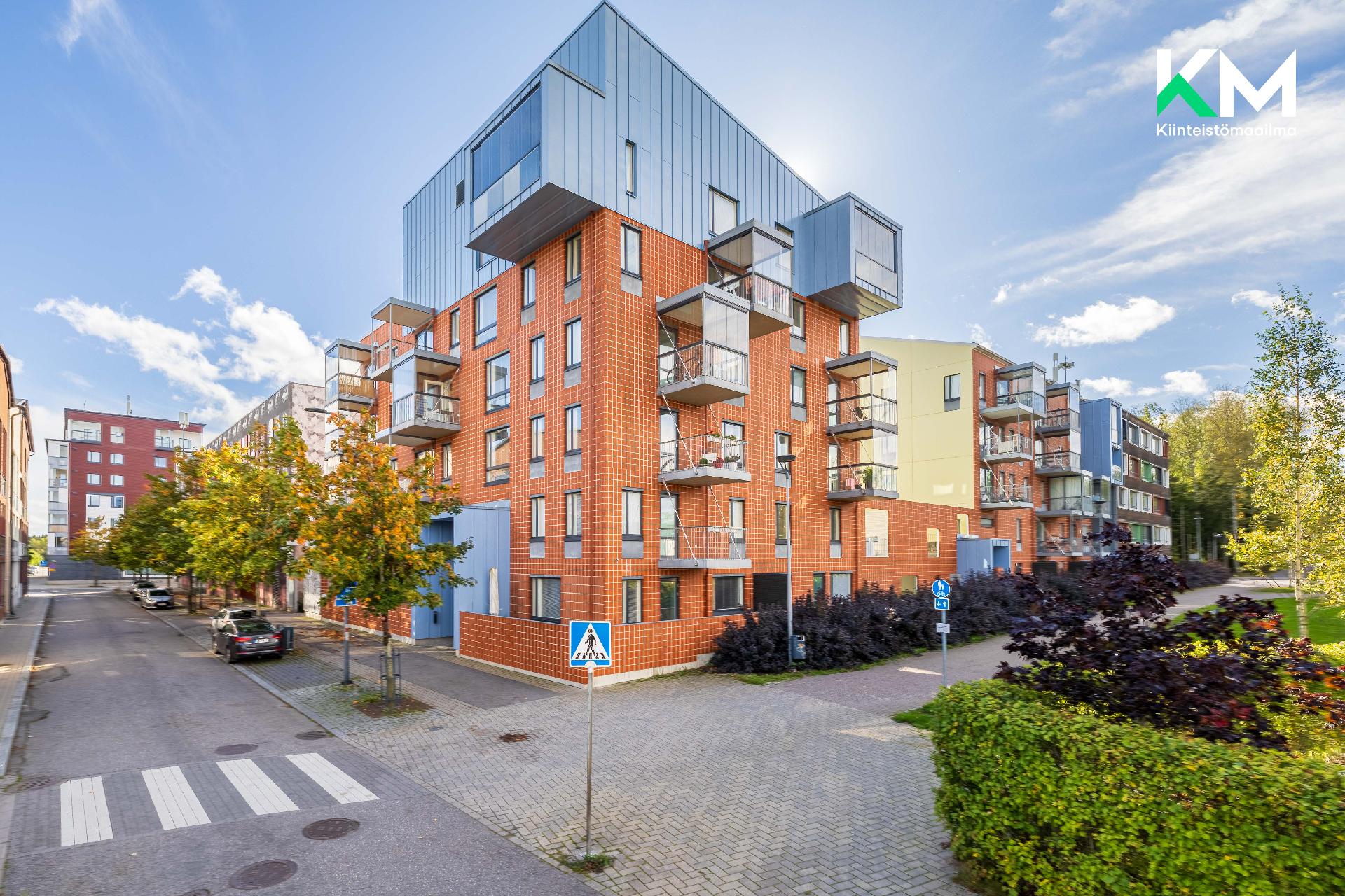 Rubiinikehä 33, Kivistö, Vantaa