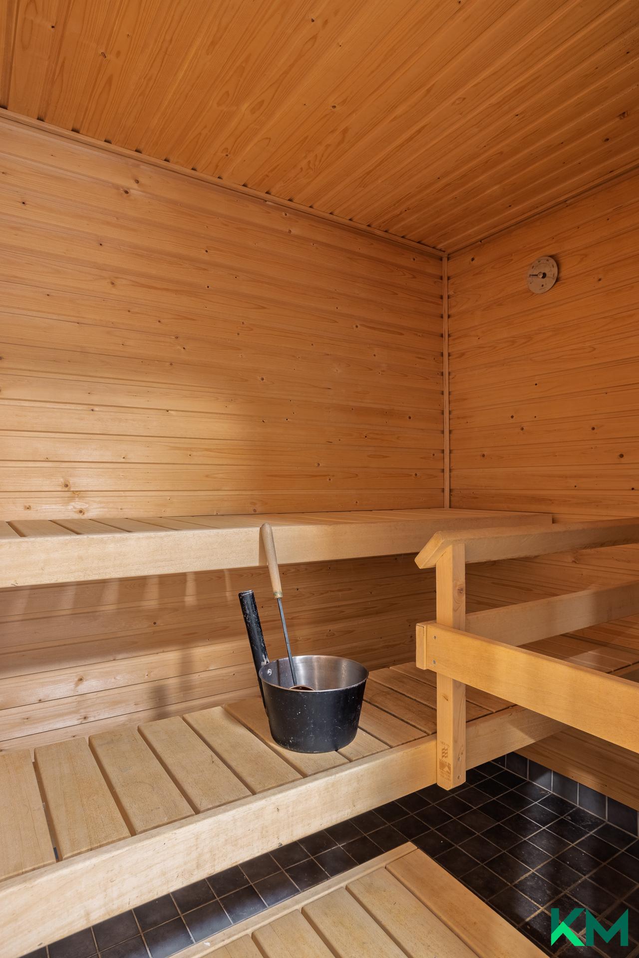 Aurinkotuulenkatu 17, Aurinkolahti, Helsinki