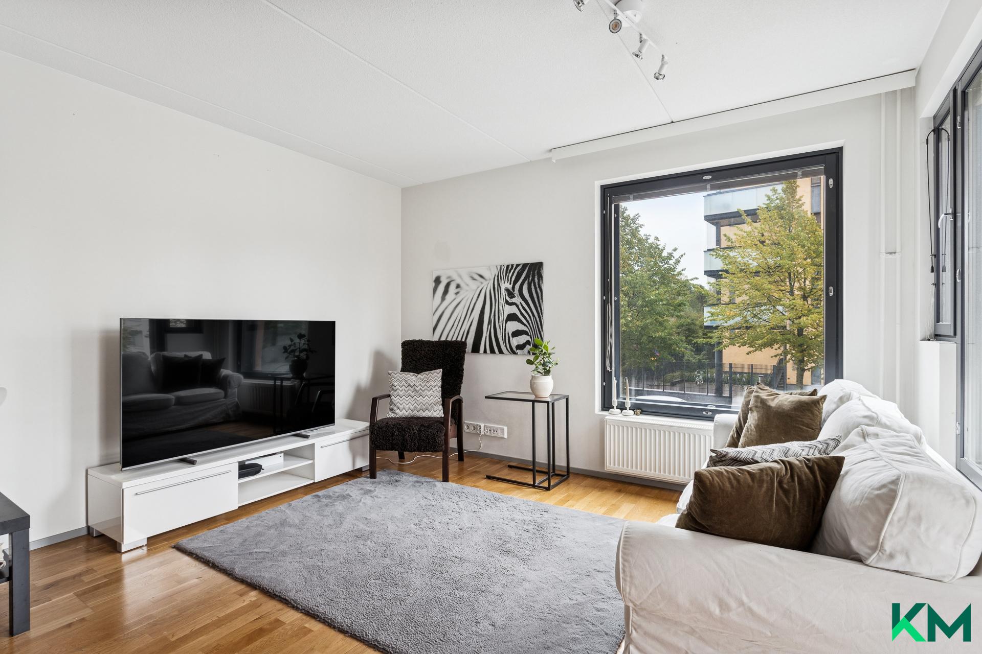 Aurinkotuulenkatu 17, Aurinkolahti, Helsinki