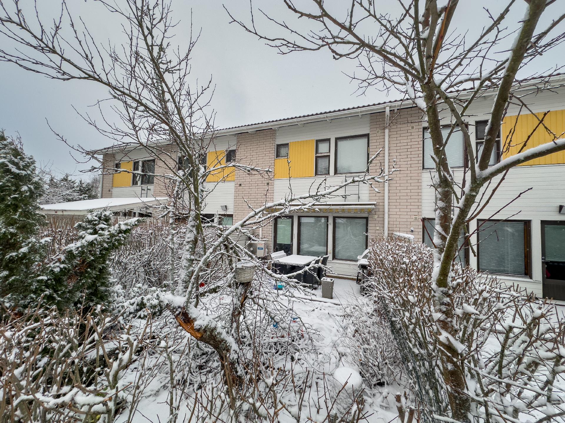 Hämeentie 11, Isokytö, Järvenpää