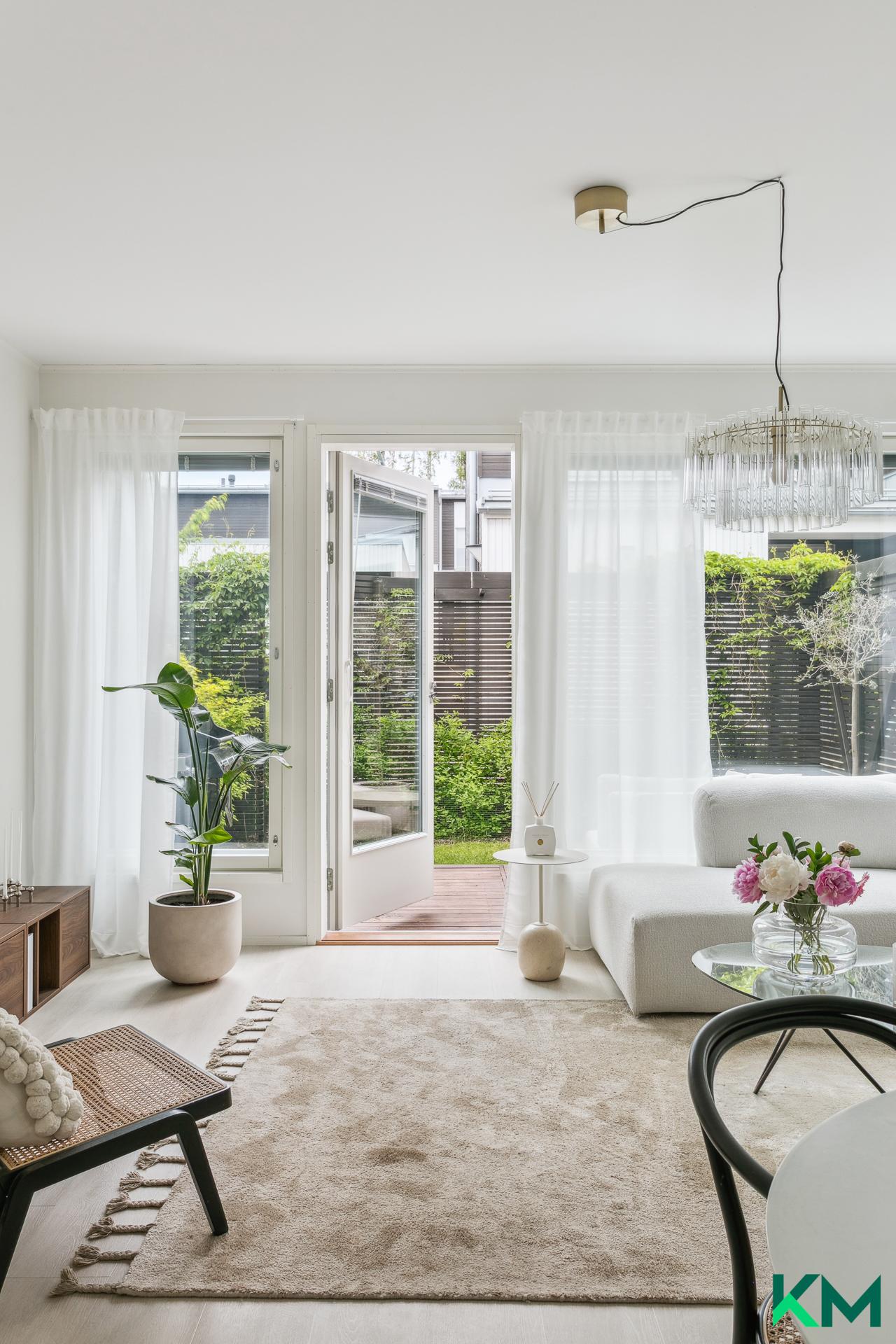 Kanttiinitie 8, Painiitty, Espoo