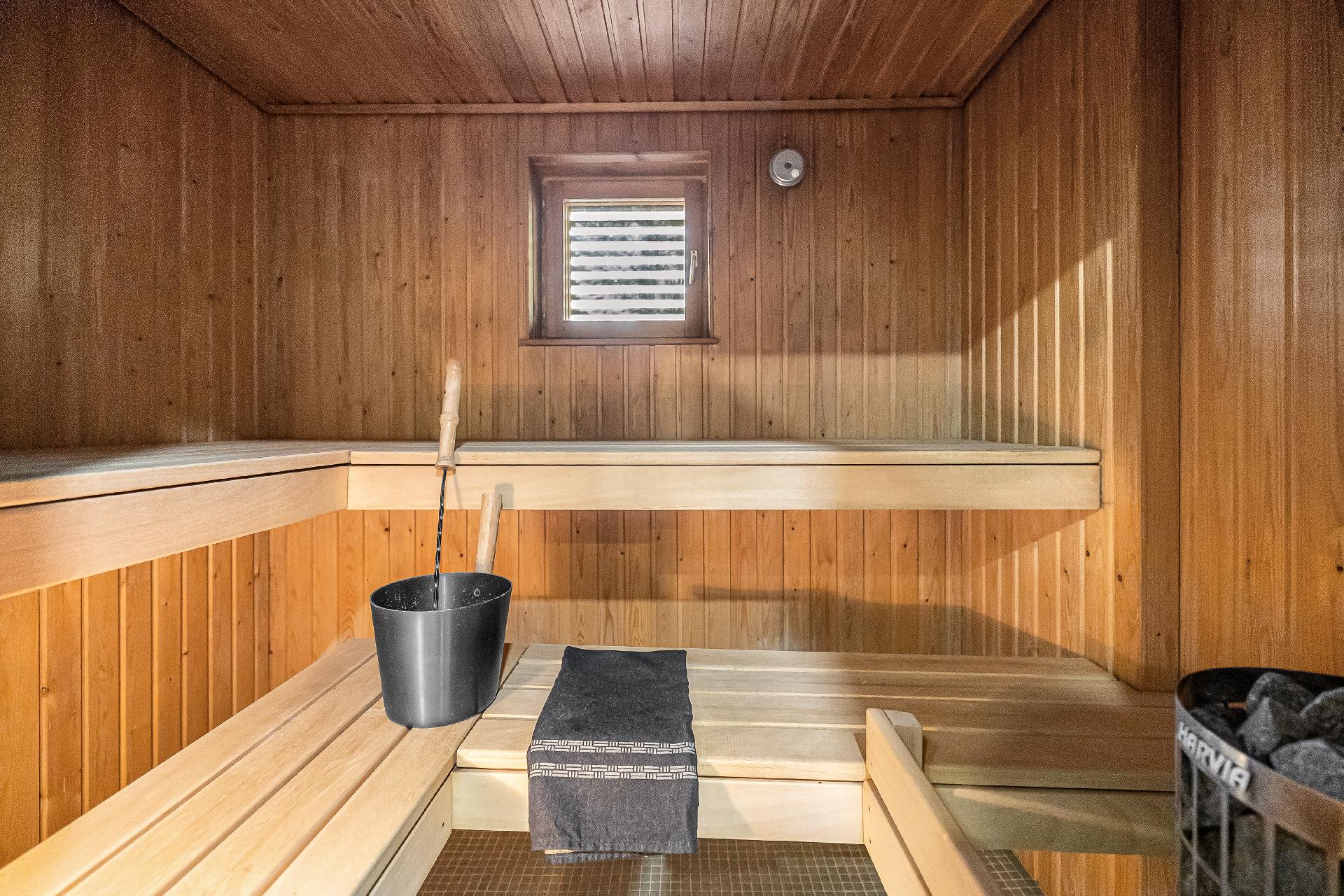 Suksitehtaankatu 9, Kinnari, Järvenpää