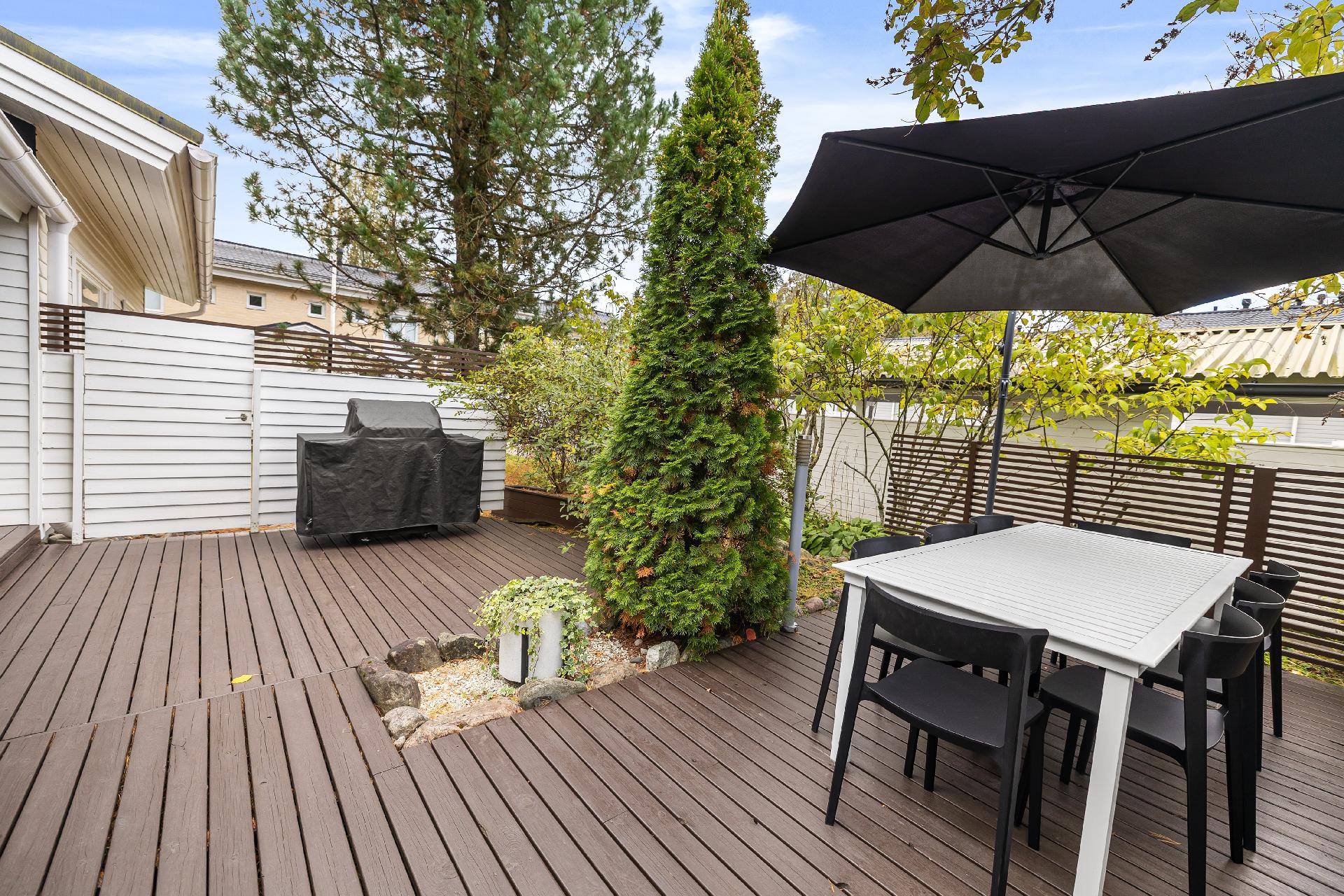 Suksitehtaankatu 9, Kinnari, Järvenpää