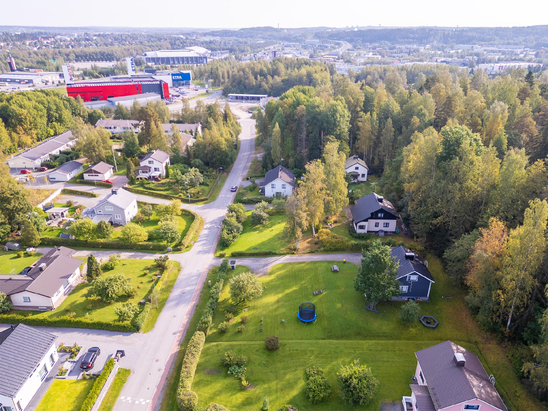 Eskolantie 5, Toivio, Pirkkala