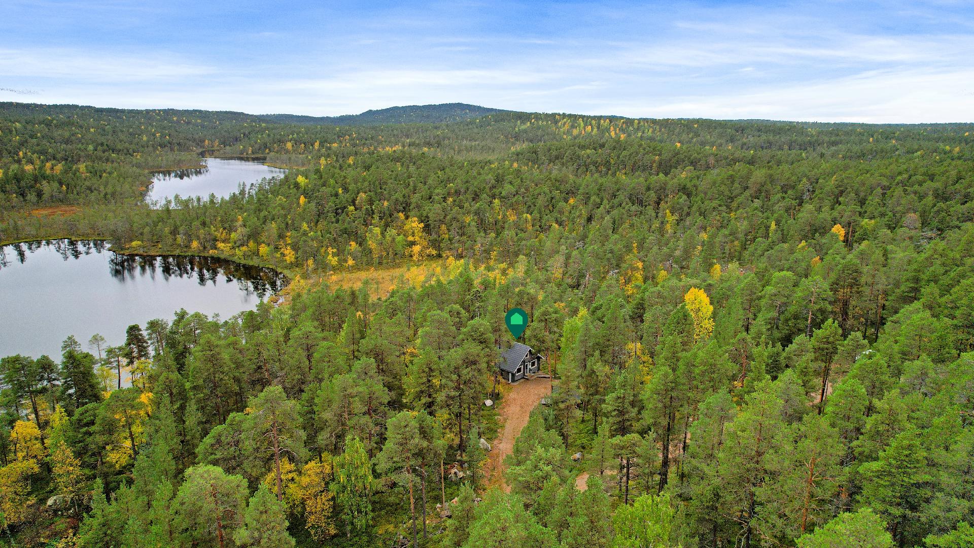 Rauhallinen sijainti päättyvän tien varrella
