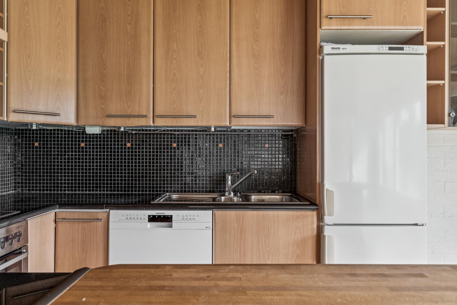 Lukupurontie 8, Mankkaa, Espoo