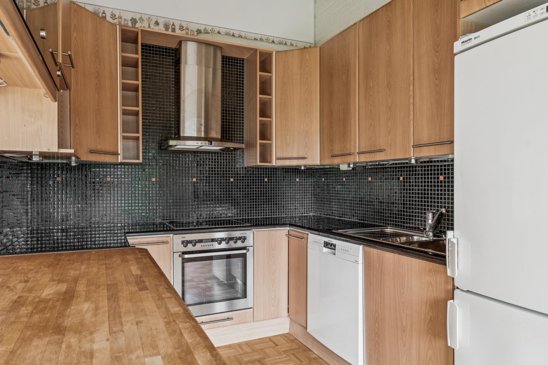 Lukupurontie 8, Mankkaa, Espoo