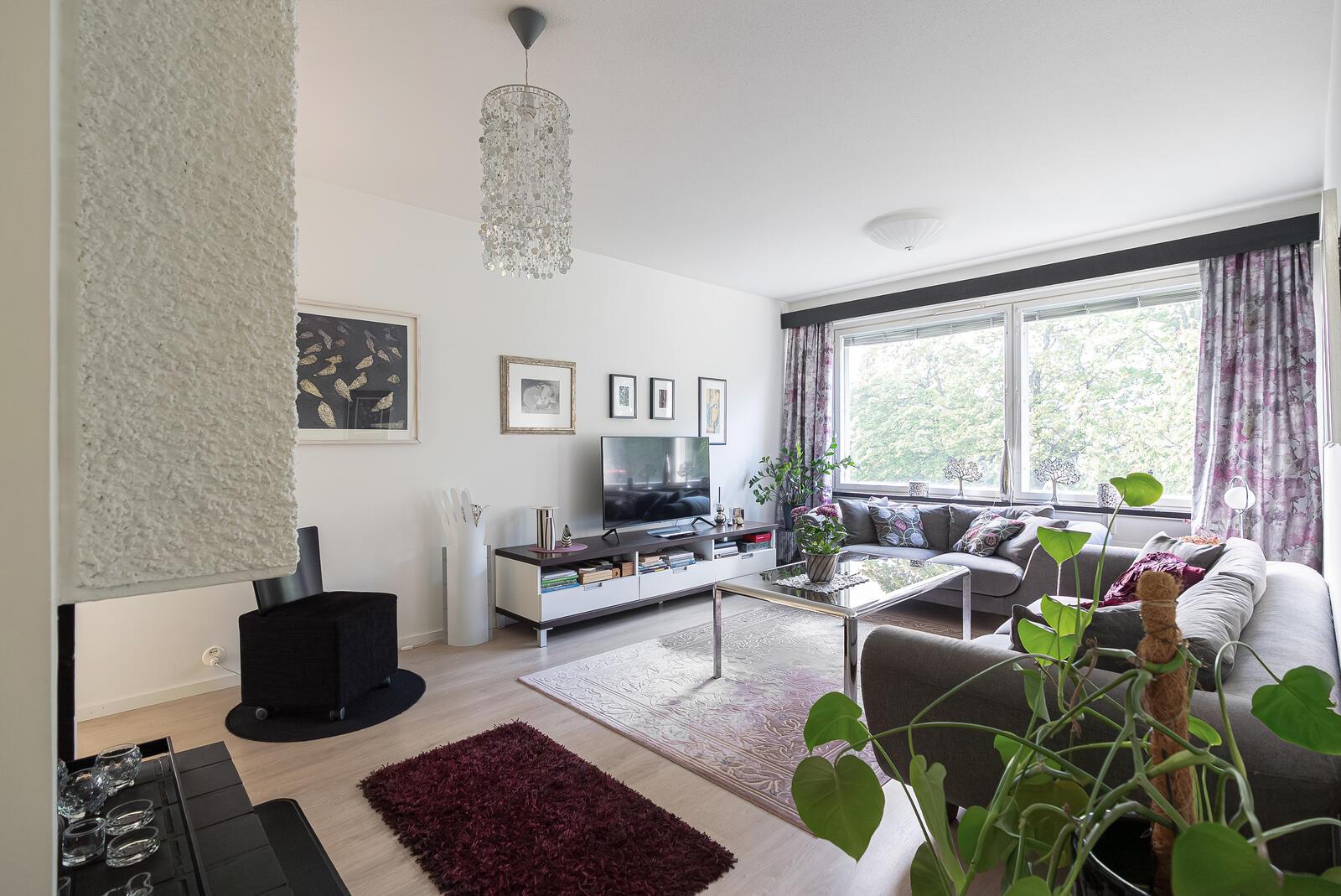 Martinkatu 9-11, Viertola, Hyvinkää