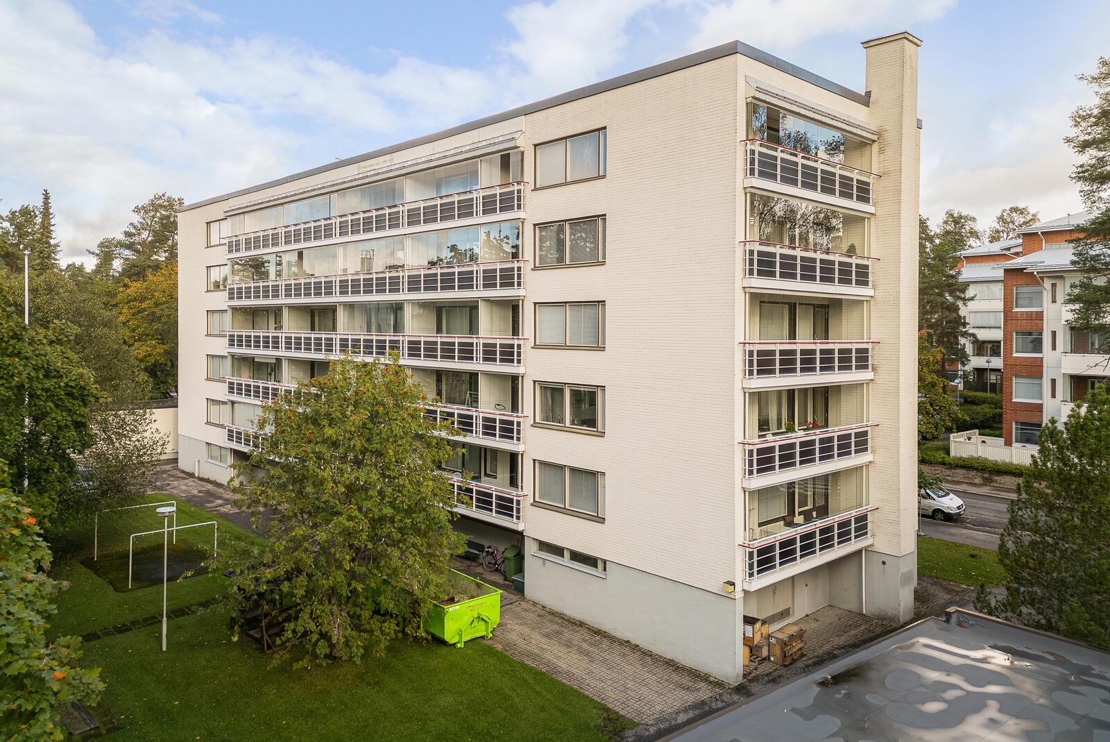 Martinkatu 9-11, Viertola, Hyvinkää