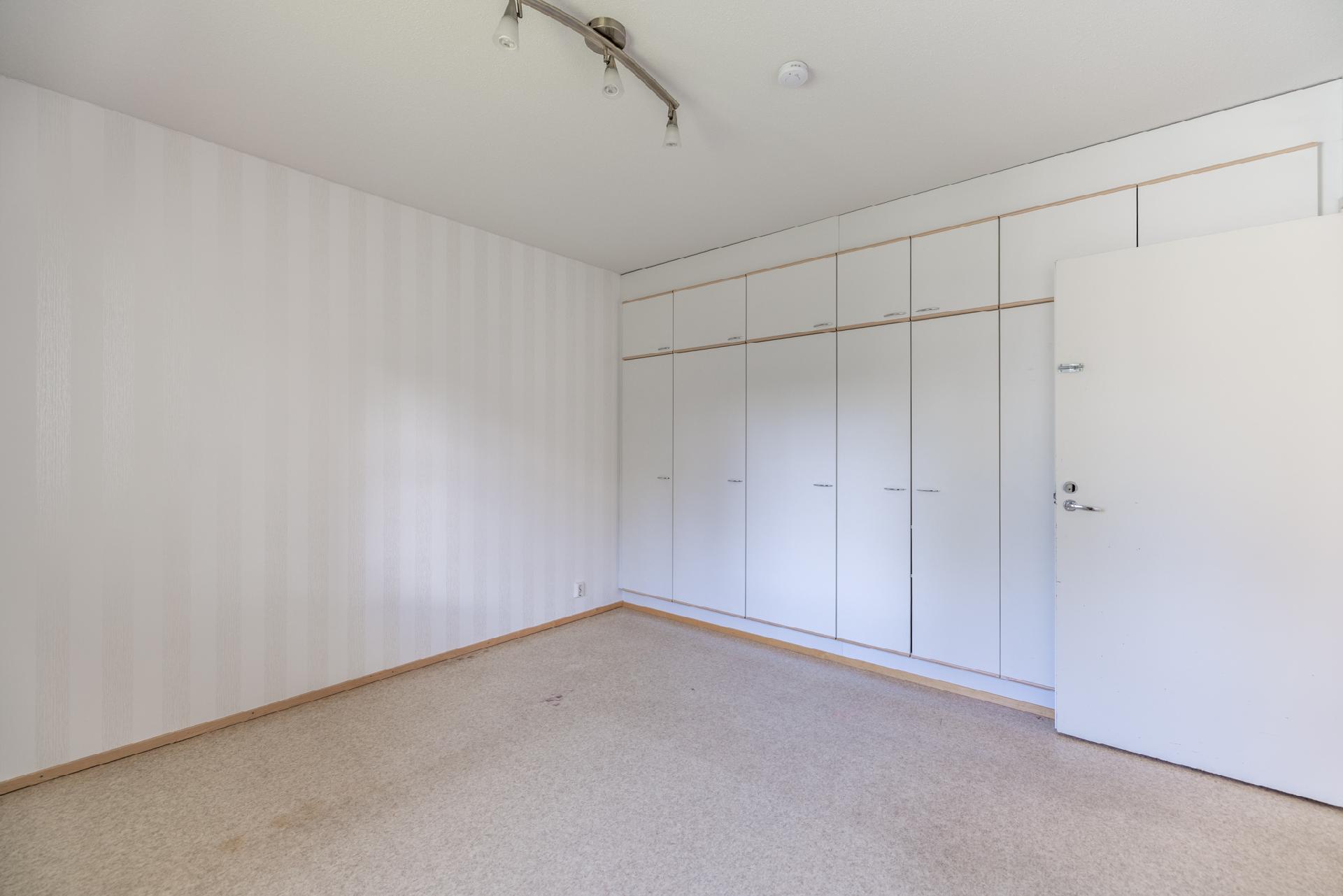 Antintie 1, Keskusta, Juva