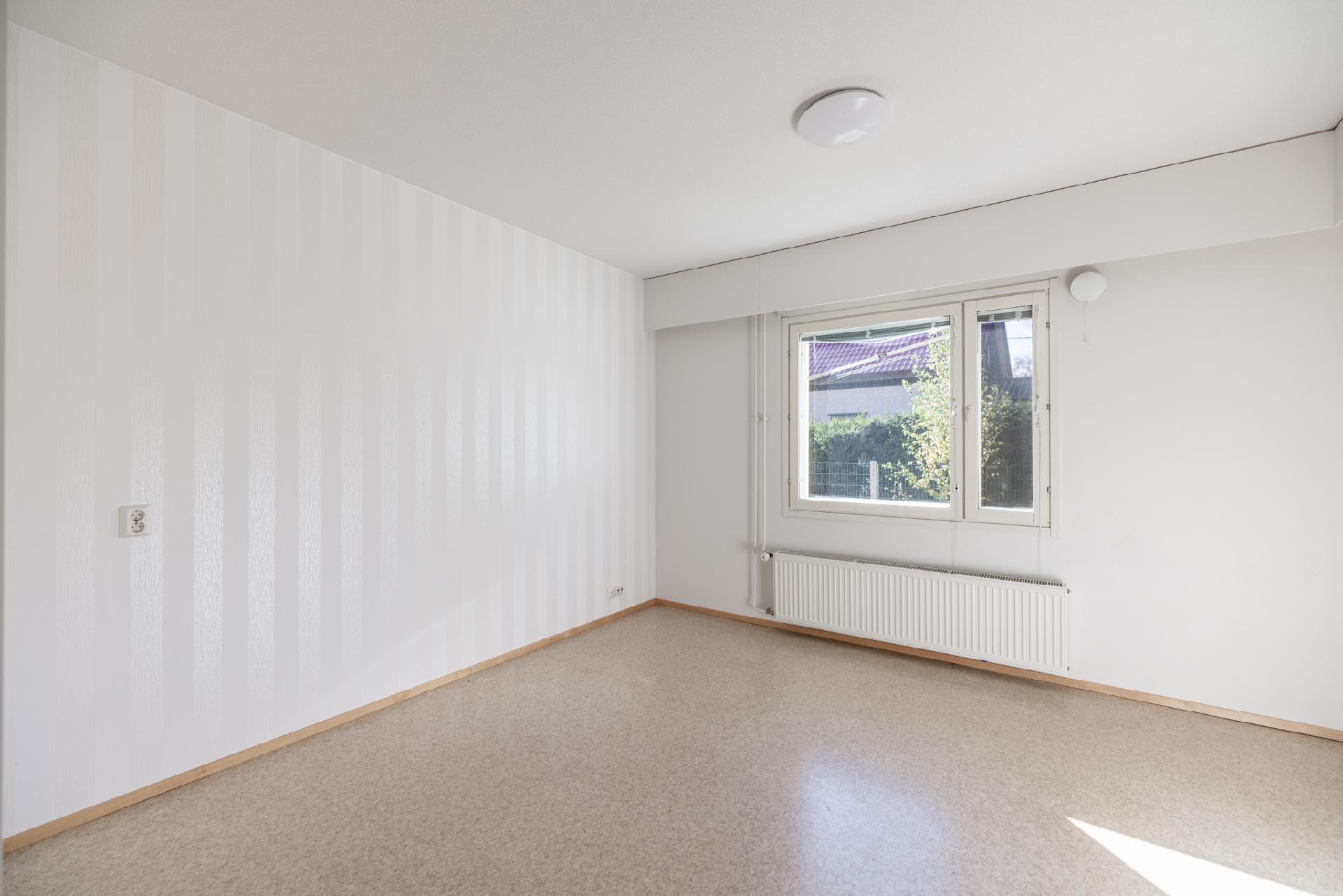 Antintie 1, Keskusta, Juva