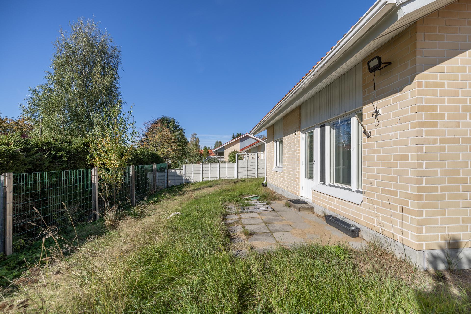 Antintie 1, Keskusta, Juva