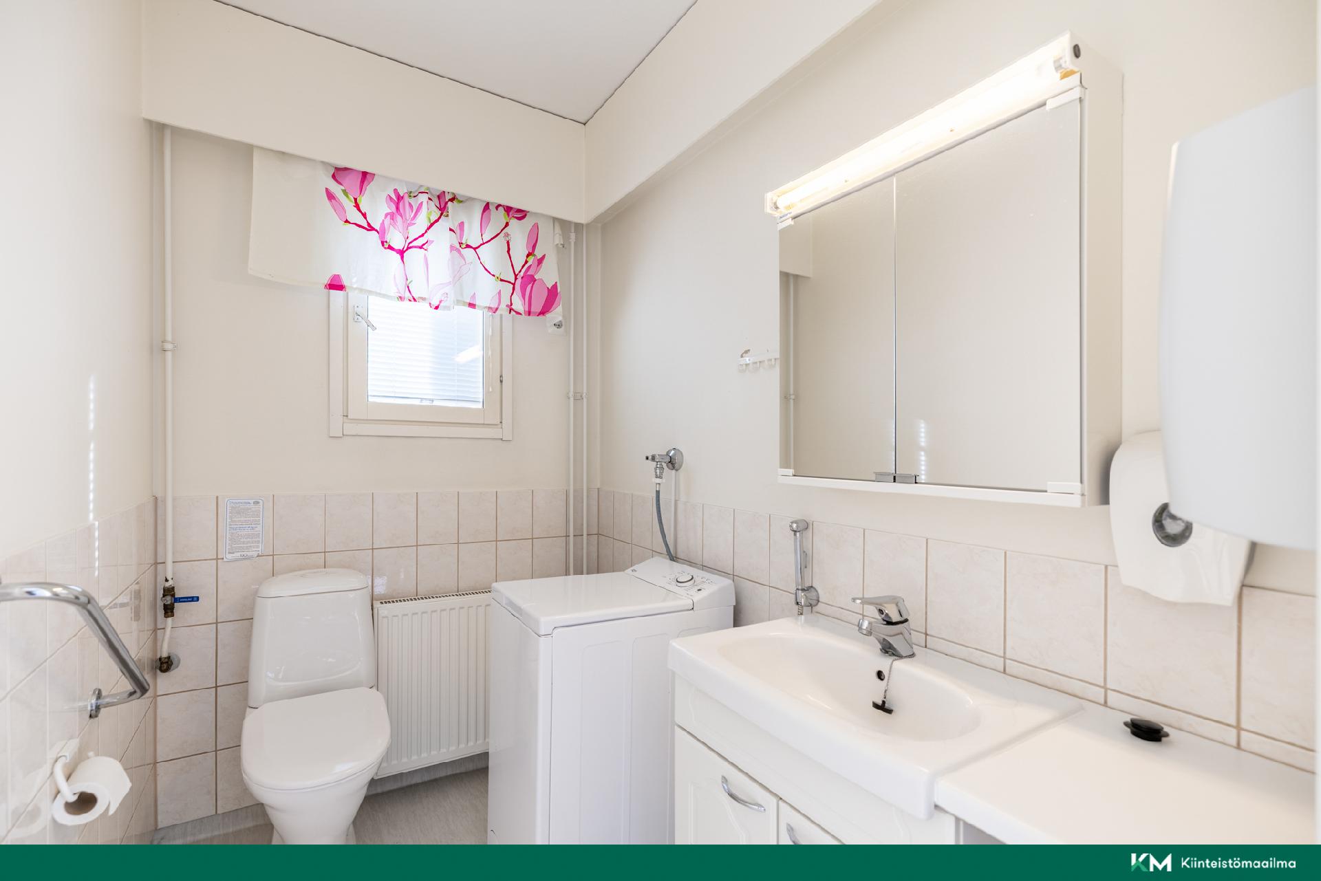 Antintie 1, Keskusta, Juva