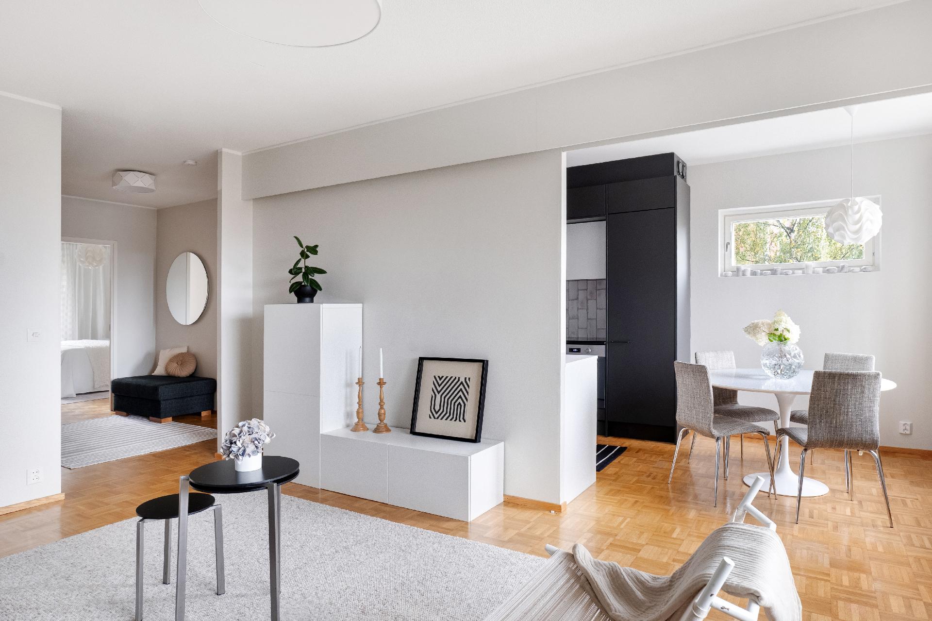 Kuparitie 10, Lassila, Helsinki