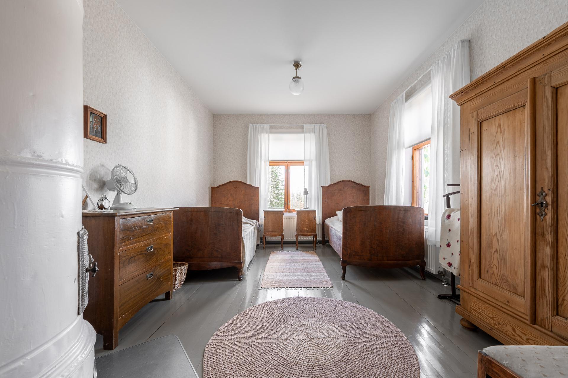 Väentuvan makuuhuone