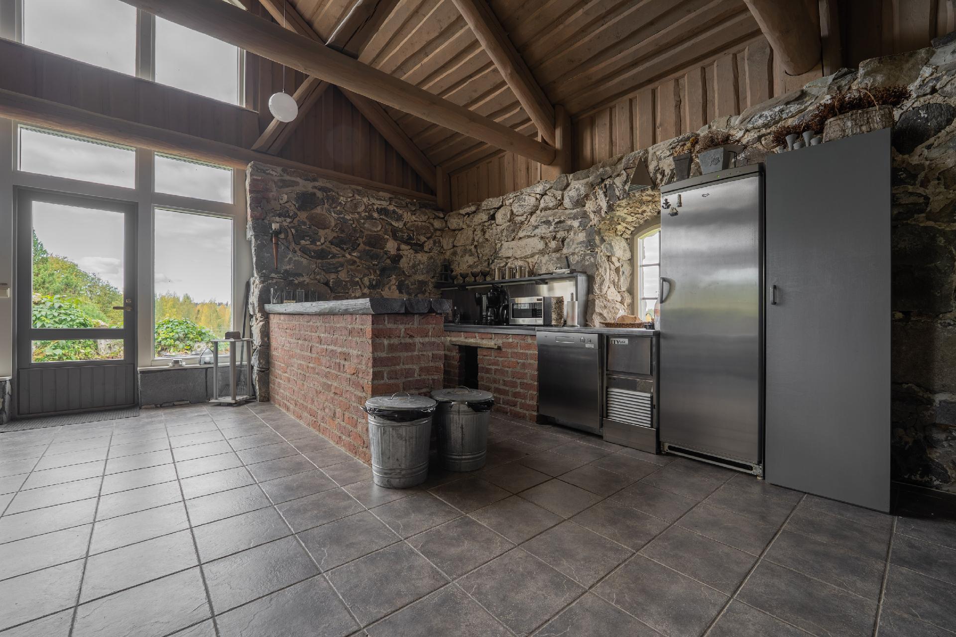 Edustustilan keittiö