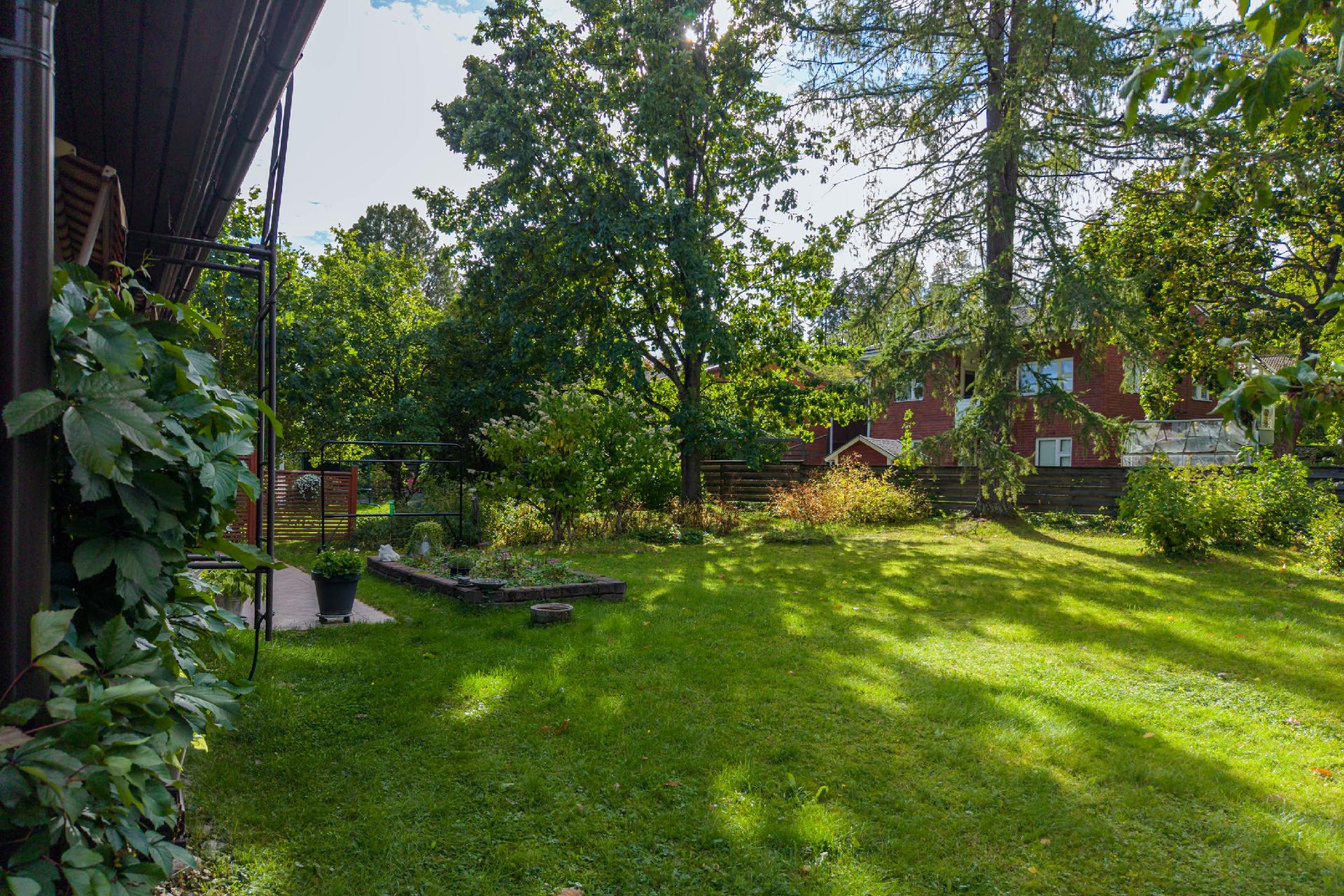 Kellotarhantie 12, Kelloniemi, Kuopio