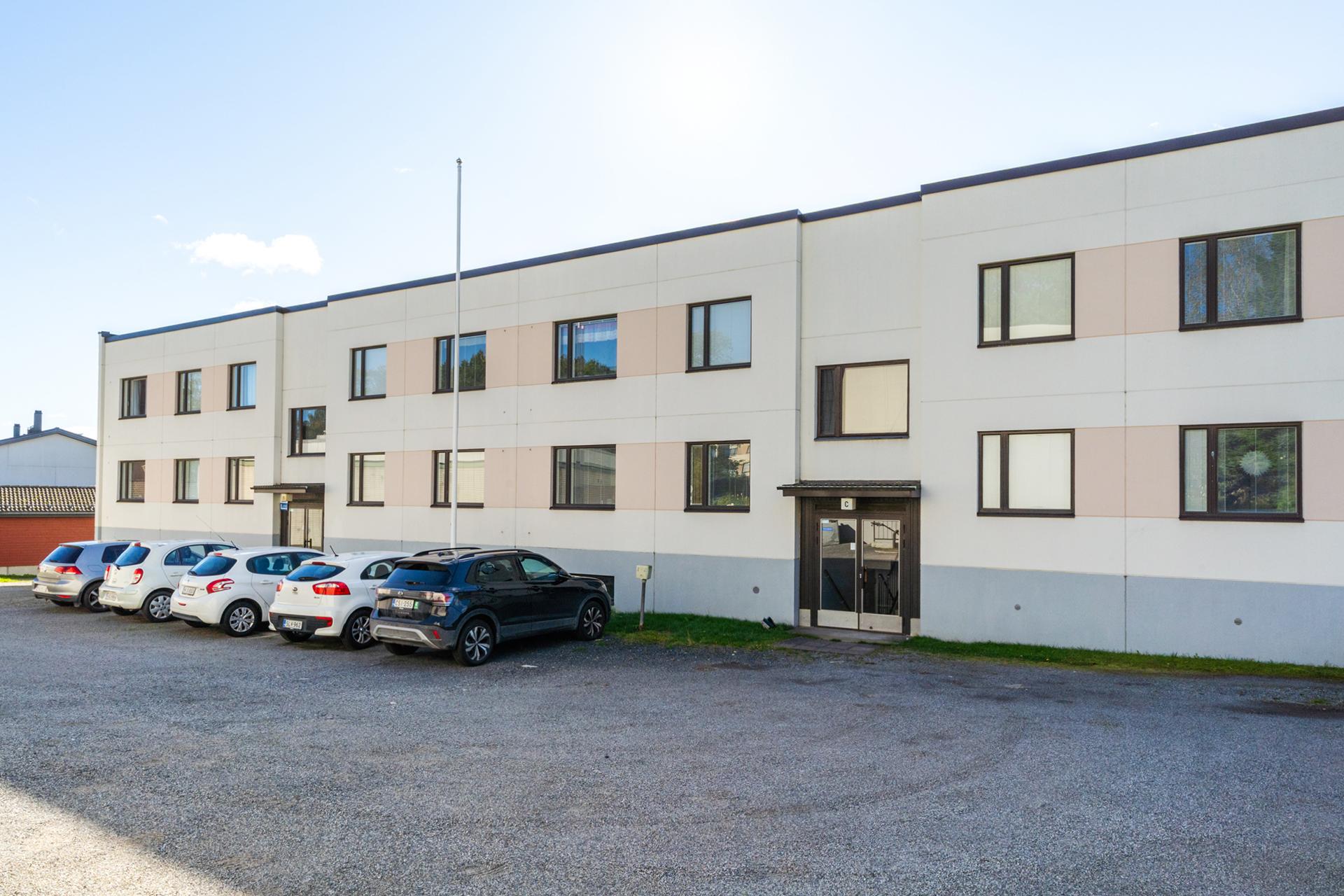 Takahuhdinkatu 100, Takahuhti, Tampere