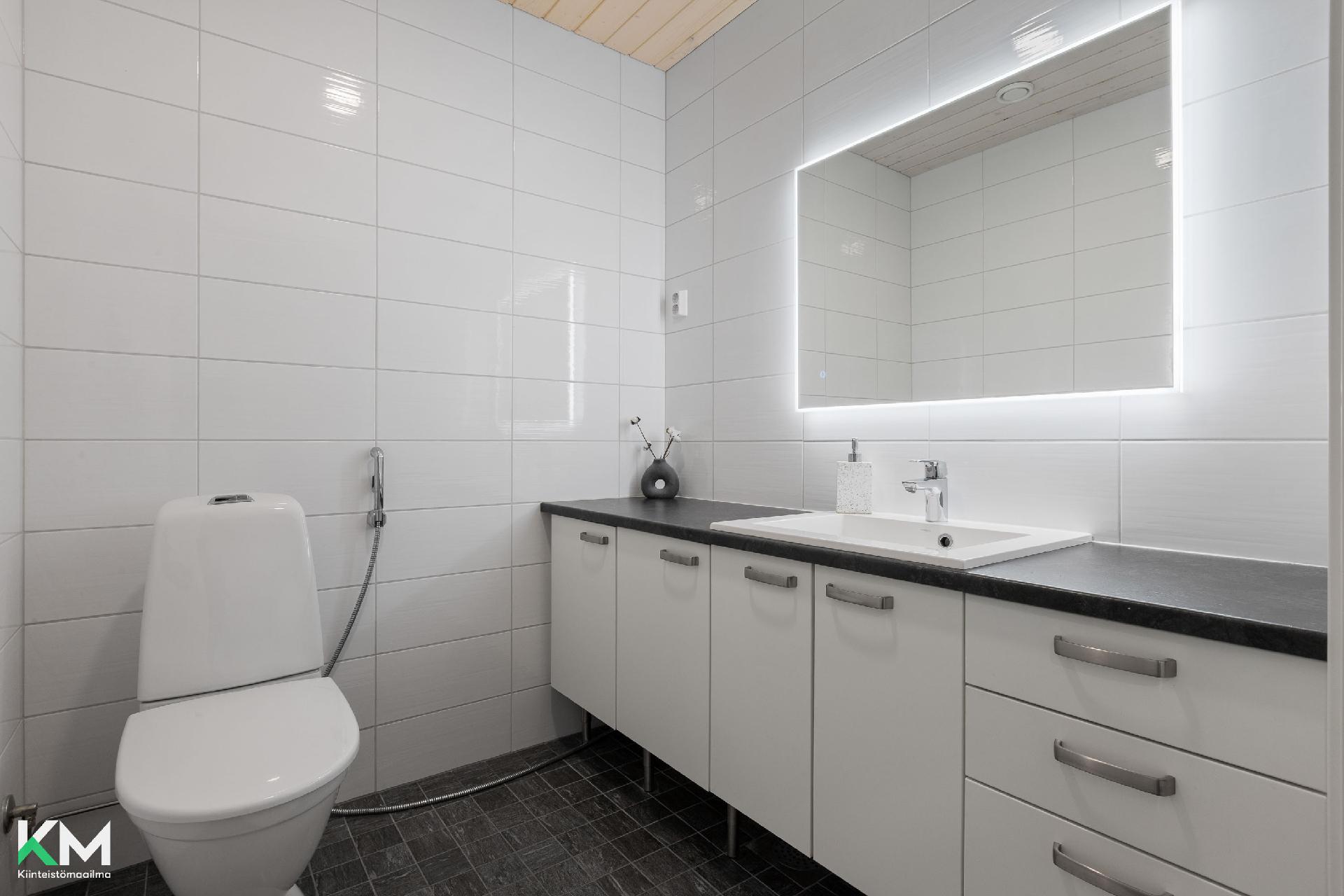 Perhoslehdontie 2, Perhoslehto, Hollola