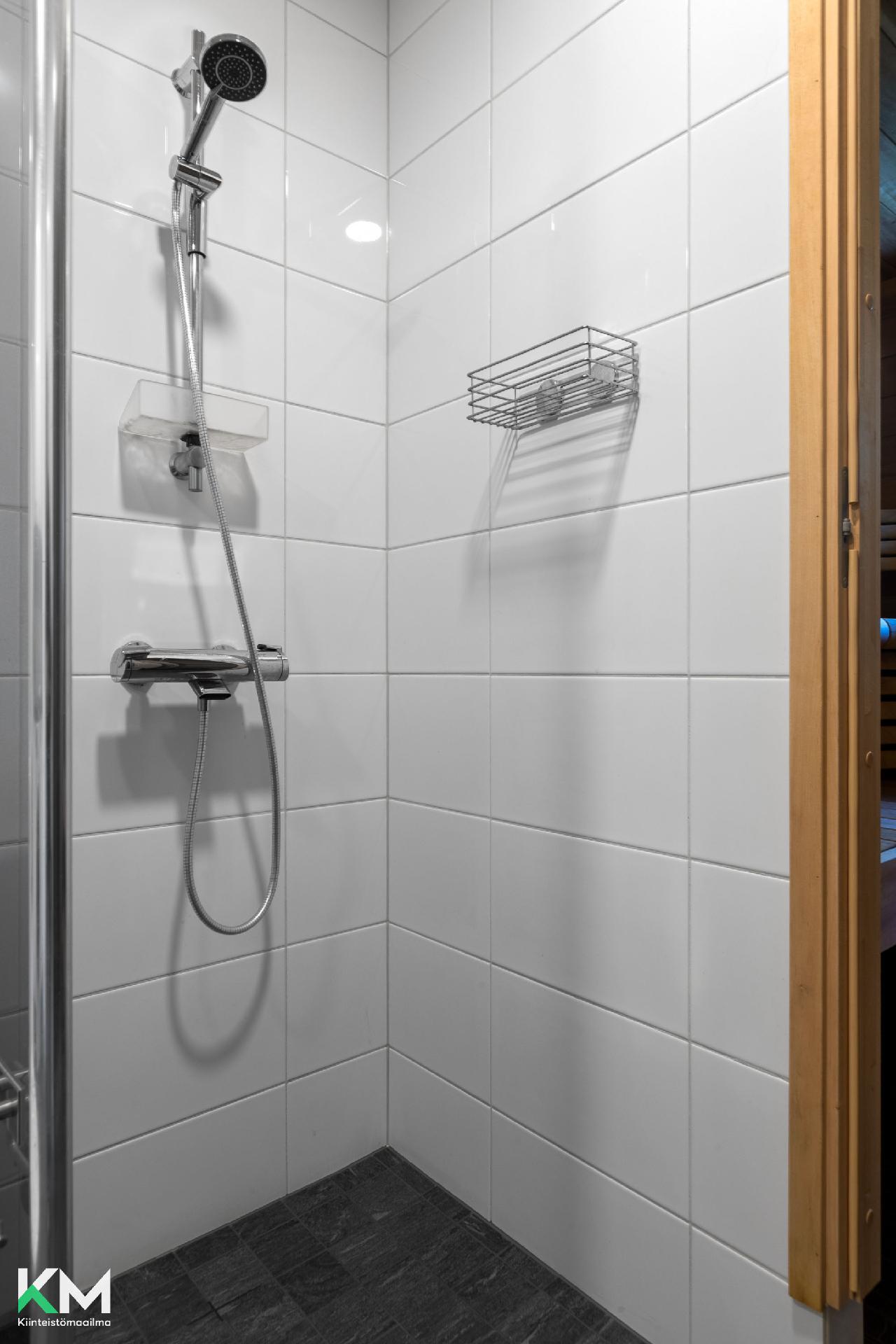 Perhoslehdontie 2, Perhoslehto, Hollola