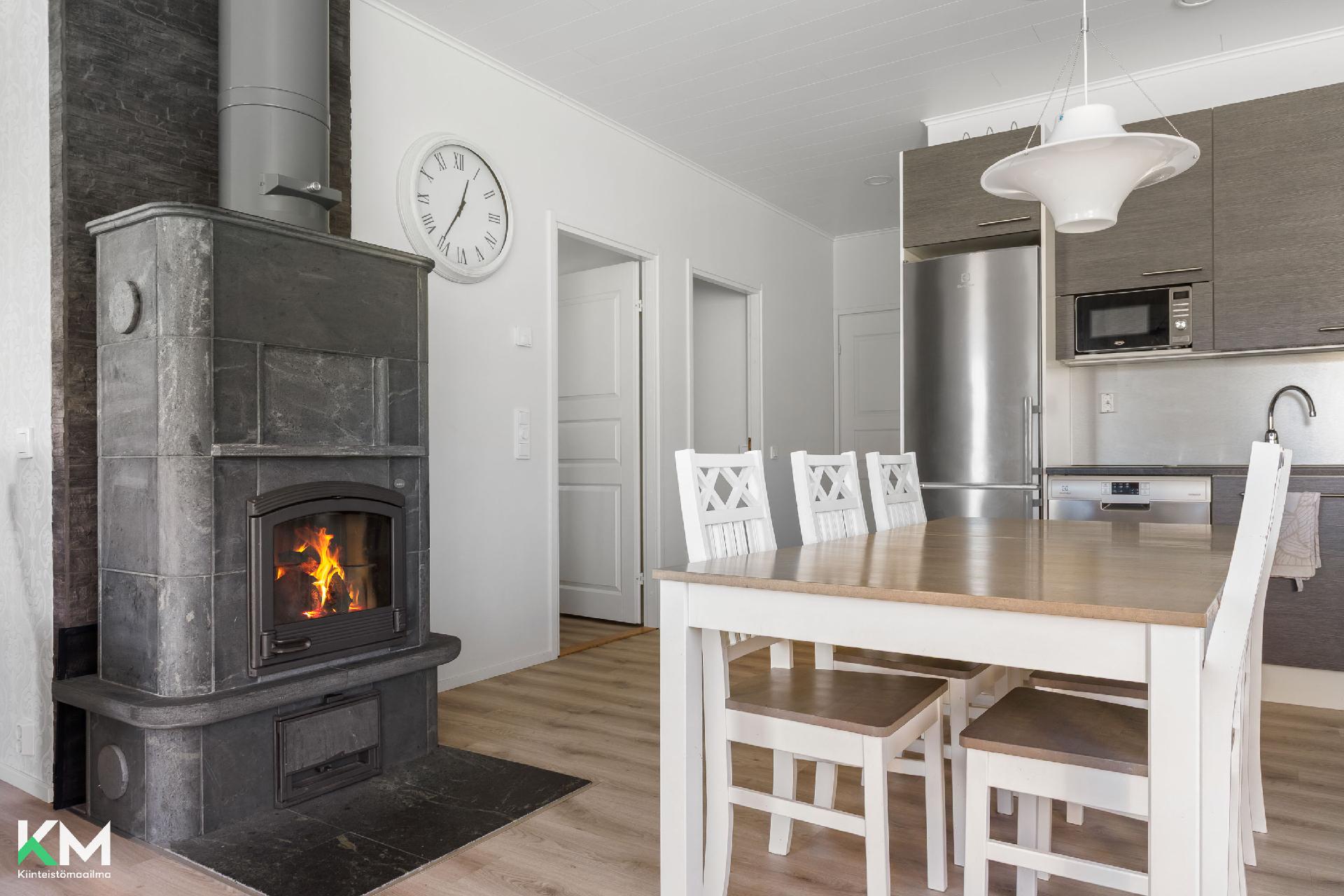 Perhoslehdontie 2, Perhoslehto, Hollola