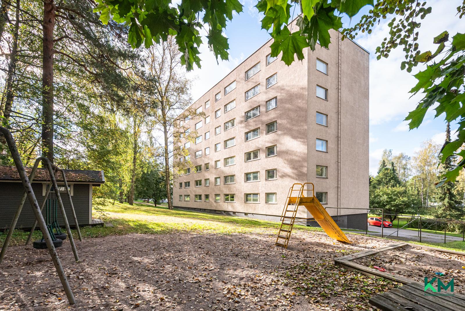 Arhotie 19, Vartiokylä, Helsinki